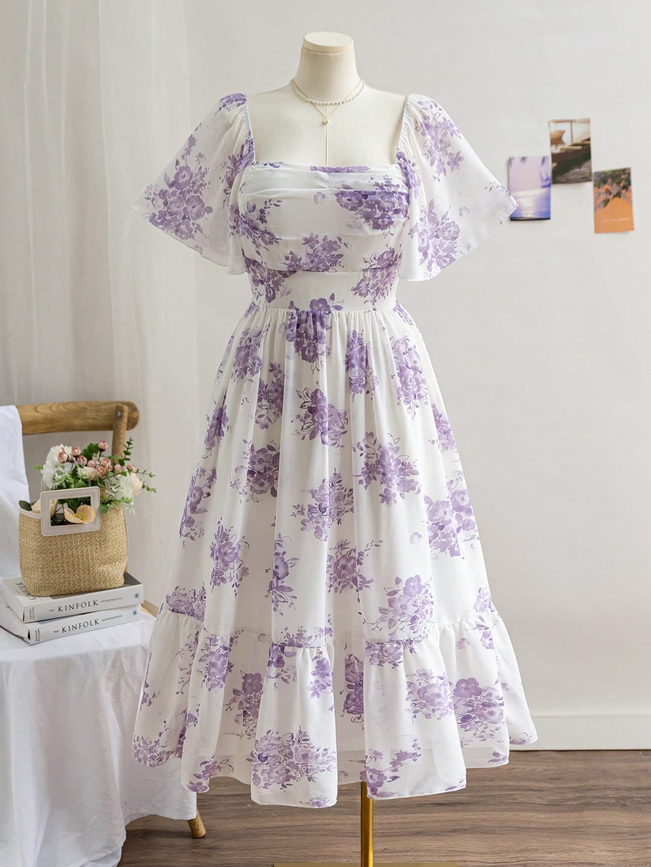 Soleia Plus Size Women Boho White Floral Print Ruffle Sleeve Elastic Waist Dress,Casual Summer Curve Sundress For Party,Holiday,Vacation,Bachelorette,Beach