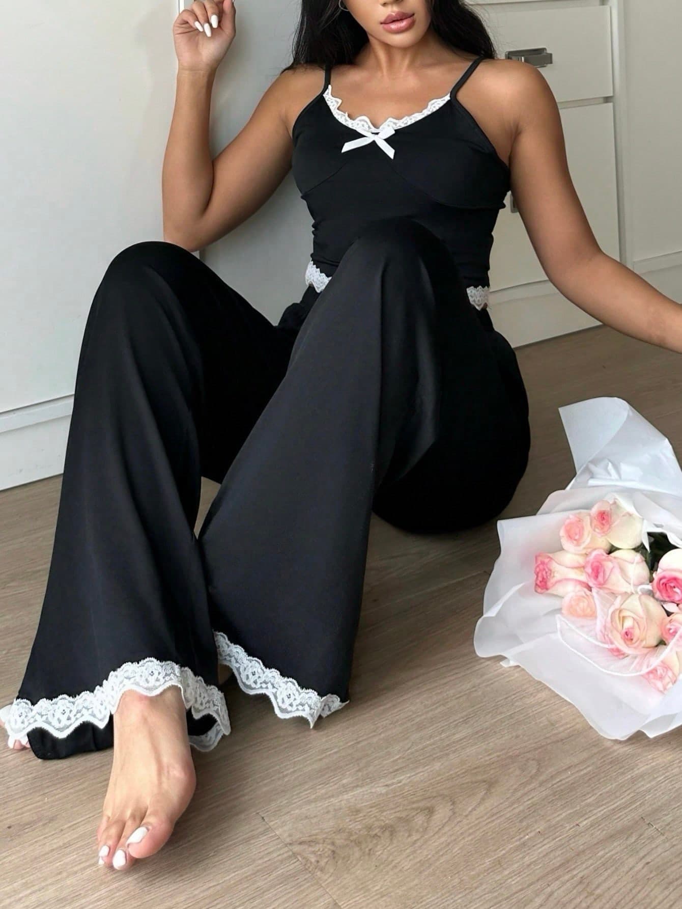 SHEIN Y2K Style Women Lace Trim Camisole And Shorts Pajama Set