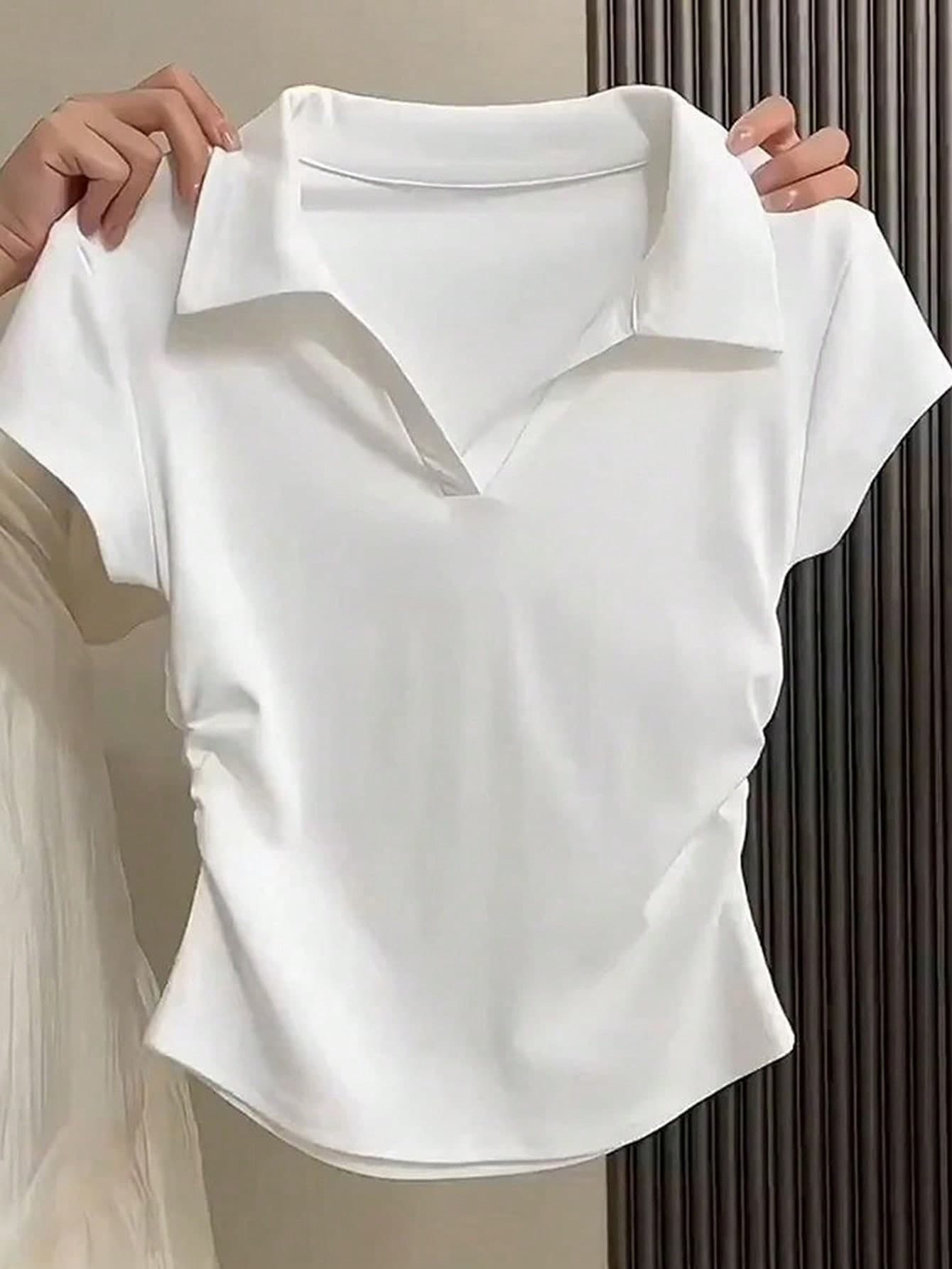 SHEIN PETITE Casual Versatile Solid Color Shirred Slim-Fit Cropped T-Shirt ,Petite Women