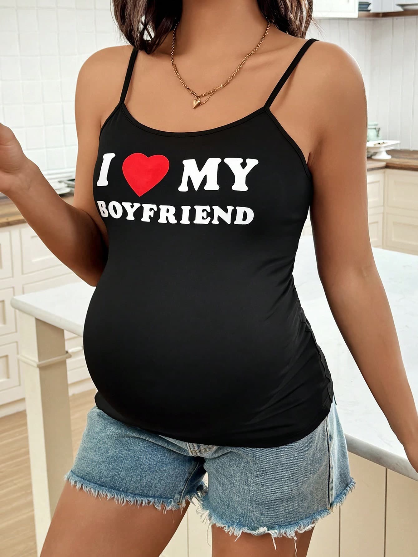 SHEIN Maternity Casual Heart & Letter Graphic Camisole Top