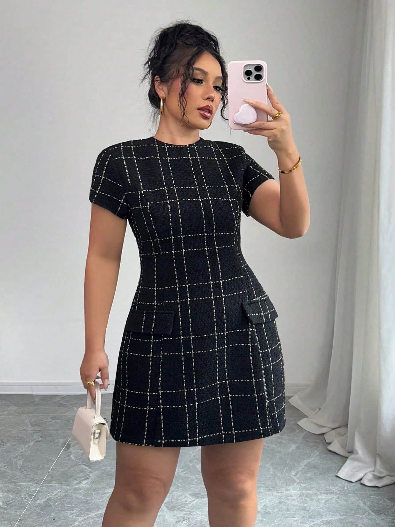 Elenzga Crew Neck Short Sleeve Elegant Plaid Tweed Pocket Decor Plus Size Mini Dress For Women
