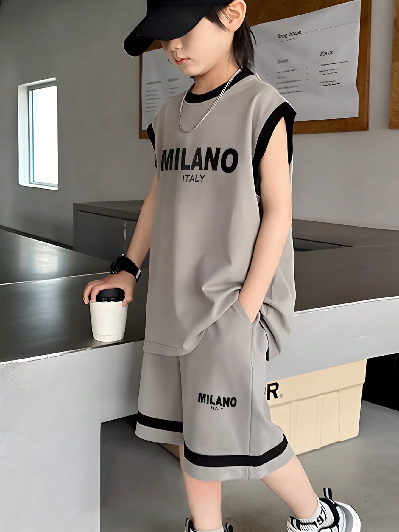 SHEIN Genkimix Kids 2pcs Boys' Casual Sports Loose Letter Print Crew Neck Short Sleeve T-Shirt And Elastic Waist Shorts Set, Suitable For Boys Basketball, Summer Holiday
