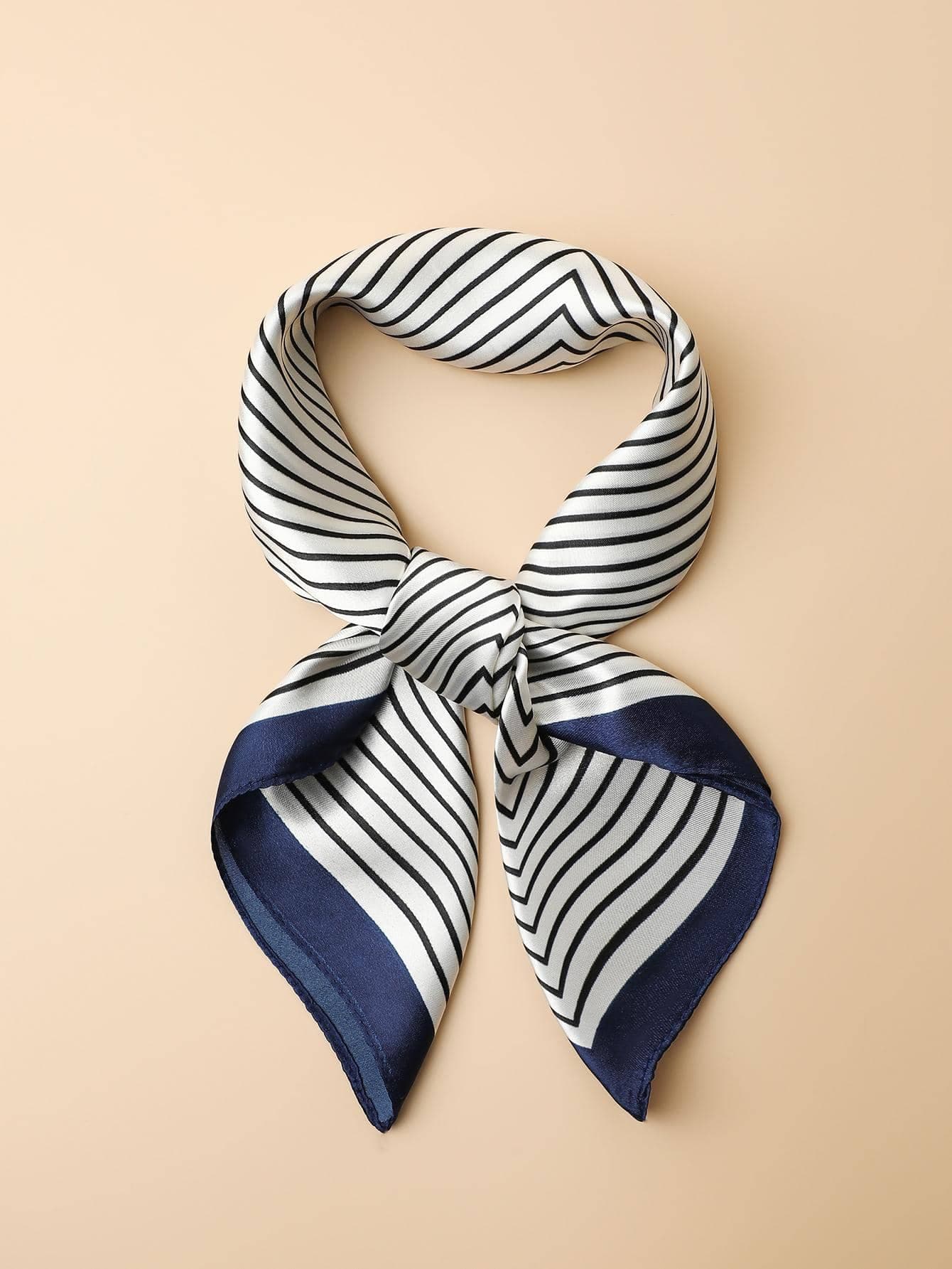 1pc Faux Silk Geometric Print Bandana, 60cm Square Scarf, Versatile Accessory For Men And Women, Suitable For Daily Wear, Spring/Summer