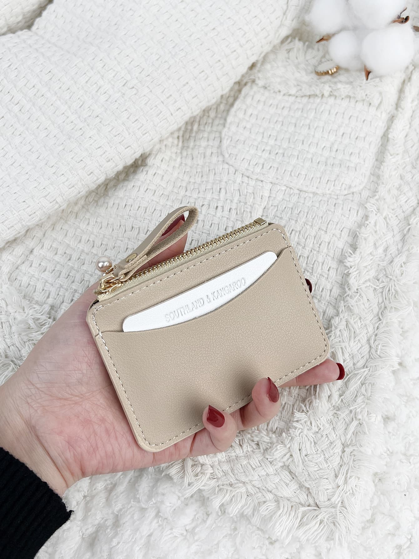 SOUTHLAND&KANGAROO Stylish Malist Beige Card & Coin Wallet Lightweight Portable Card ID Card White-Collar Workers For Female For Holiday For Anniversary For Birthday Gift Gift Accessories Gift Card Holder Card Holder Wallet Business Card Holder Credit Card Holder Card Holder Women For Women Mini Wallet Card Wallet