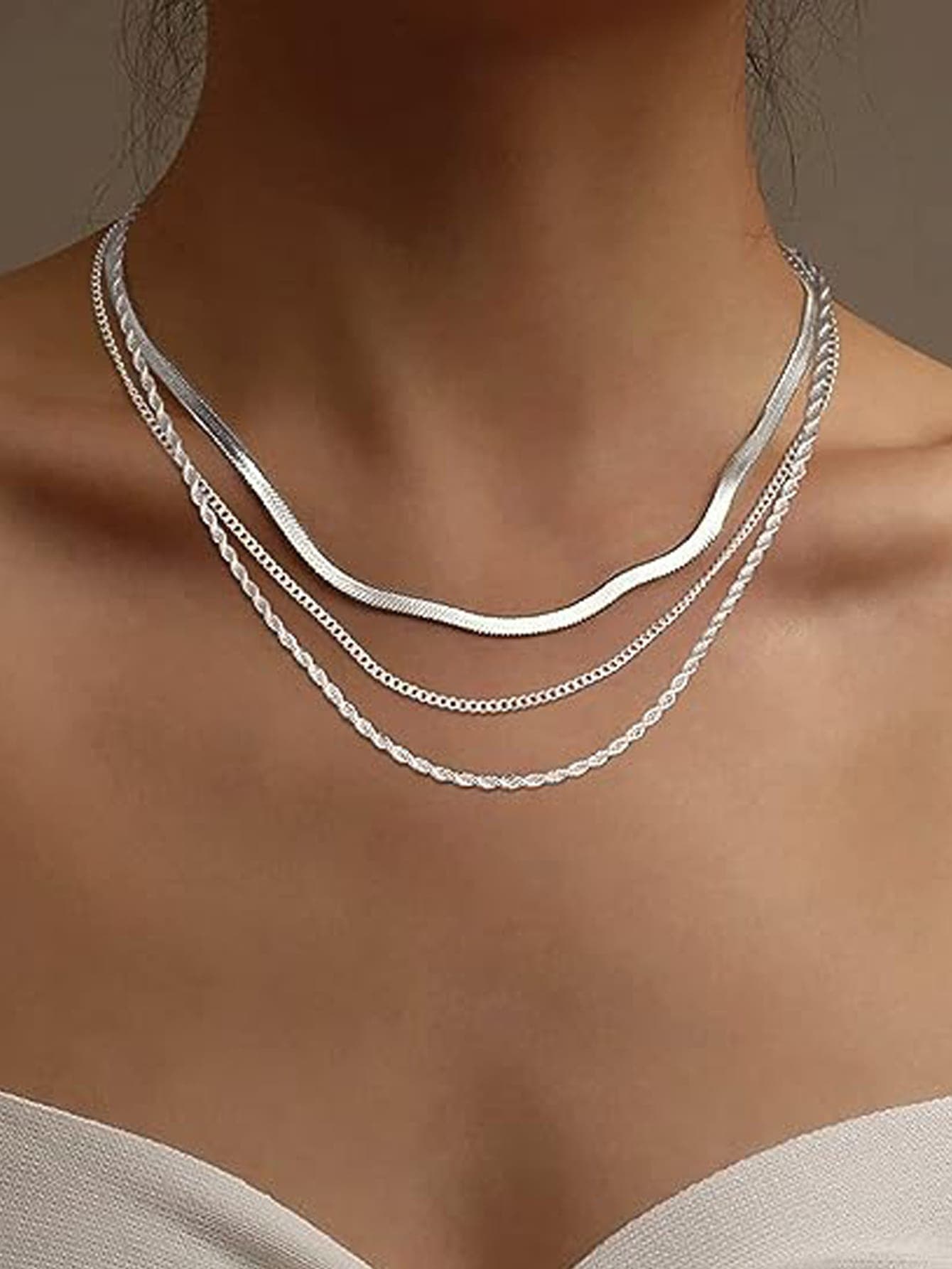 3pcs Stainless Steel Fashion Women's Herringbone Necklace, Delicate Platinum Necklace, Snake Chain Necklace, Minimalist Platinum Color Layered Necklace, Gold Bead Jewelry Gift, Suitable For Halloween, Christmas, Women Jewelry, Stackable Gold Necklaces, Multi-Layer Necklace For Women