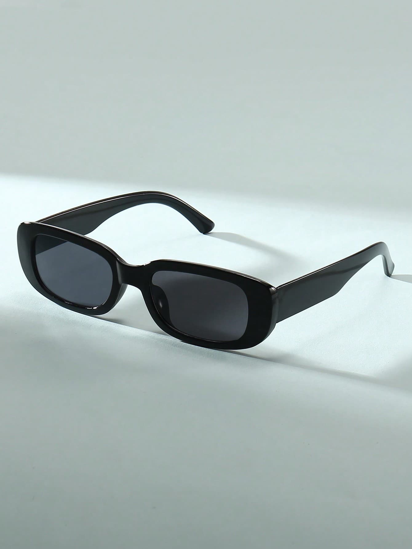 1pc Unisex Fashionable Y2k Square Frame Beach Personalized Photography Daily Fashion Glasses Casual Shades Accessories Beach Accessories Glasses Shades Looks Street Style And Suit For Sweater Jacket Sweatshirt Hoodie Leather Pants And Cargo Pants Beach Toys For Summer Beach Vacation, Outdoor, Travel