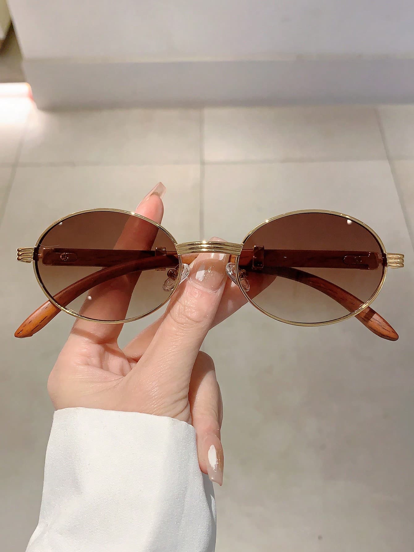 Latest Retro Oval Frame Fashion Glasses , Wooden Grain Temples, Elegant Beach Accessory, Women's Beach , Essential For Summer Beach Vacation & Outdoor Travel, Retro Oval Frame, Suitable For Outings And Back To School Season