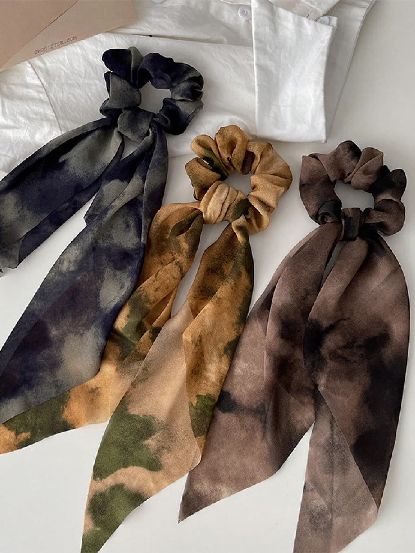 3pcs/Set Women's Colorful Tie-Dye Ink Painting Style Cloth Bowknot Hair Ties With Streamers, Suitable For Daily Use Boho Scrunchies Scrunchy Hair Ties Ponytail Head Accessories Elastic Band Beauty Home Hair Accessories Hair Rubber Bands