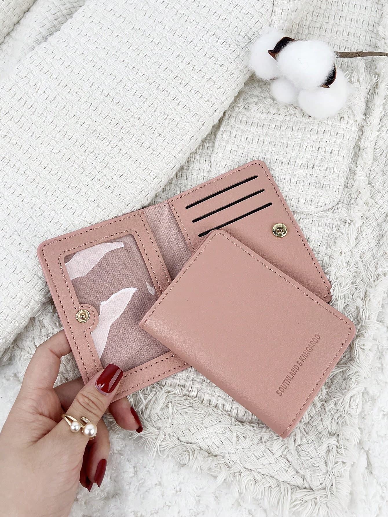 SOUTHLAND&KANGAROO Pink Wallet, Fashionable Lightweight Portable, Can Hold Cash, Cards, Coins, Suitable For Birthday, Anniversary, Valentine's Day And Other Occasions, Gift For Women, Girls, Teenagers, College Students, Students, Men, Males, Can Be Used As Driver's License Holder, Card Holder, Business Card Holder, Credit Card Holder, ID Card Holder, Mini Wallet