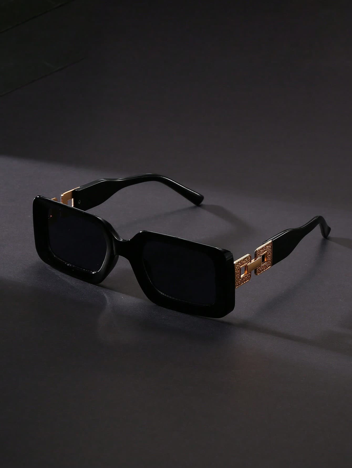 1 Pair Fashion Oversized Y2K Style Glasses, Suitable For Travel, Photography And Driving, Beach Accessory, Create Street Style Look, Match With Sweatshirt, Jacket, Hoodie, Bohemian Elegant Style, Outdoor Activities And Travel