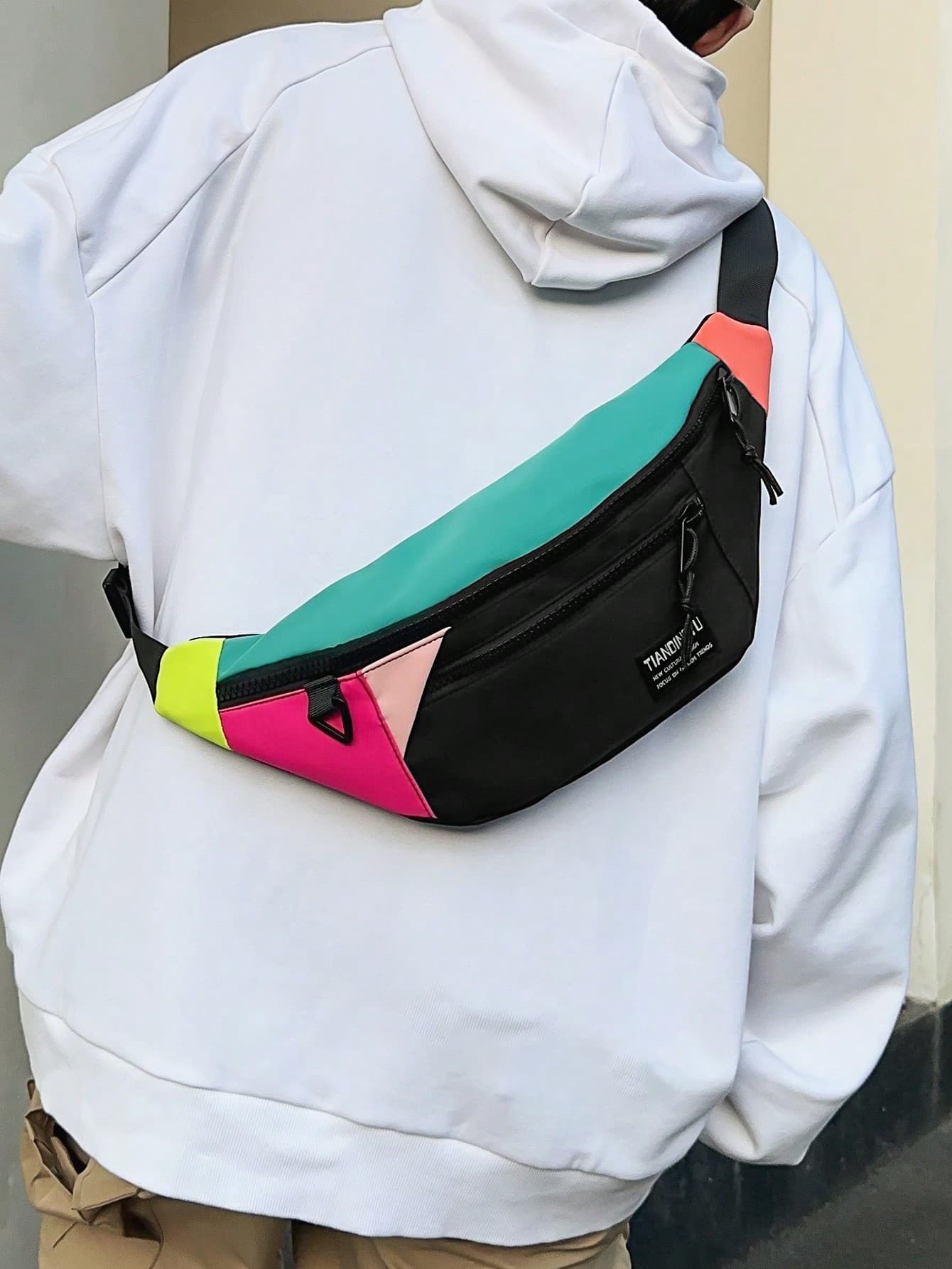 Casual Water-Proof Large Capacity Waist Bag, Letter Print And Colorblock Crossbody Bag Suitable For Shopping And Sports Fanny Pack Sling Shoulder Vacation Holiday Gym Bicycle Stuff School Summer Outdoor Thanksgiving Storage Bag Messenger Bag Shoulder Bag Rider Bag Hiking Student Multi-Functional Portable Fashionable Casual Bag For Men Christmas Gifts, Camping, Running Belt, Camping