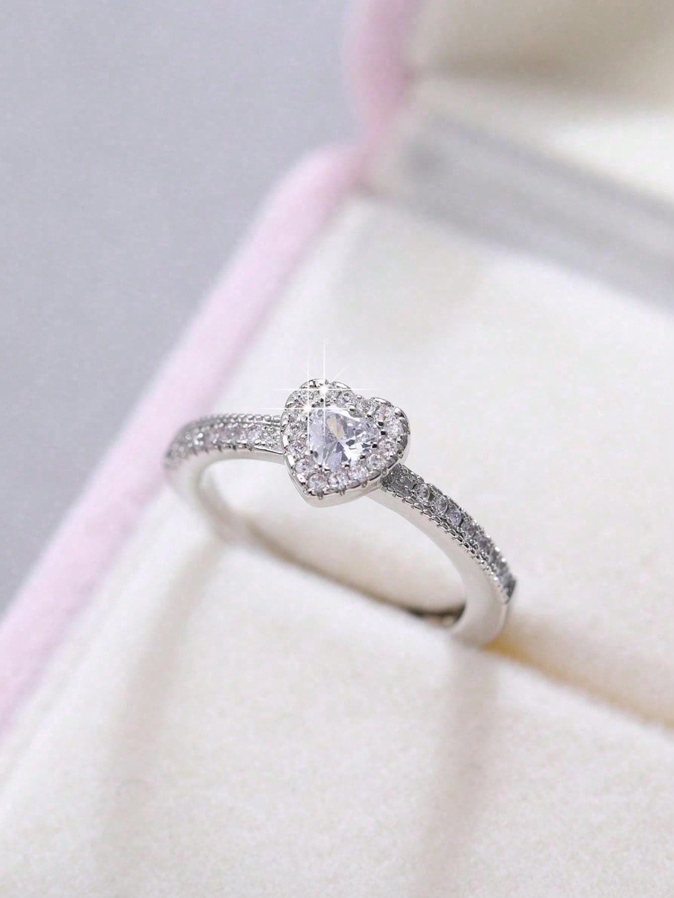 CVNANA 1pc Heart Shaped Zirconia Decorative Silver Ring, Woman's Jewelry Gift For Valentine's Day, Without Box