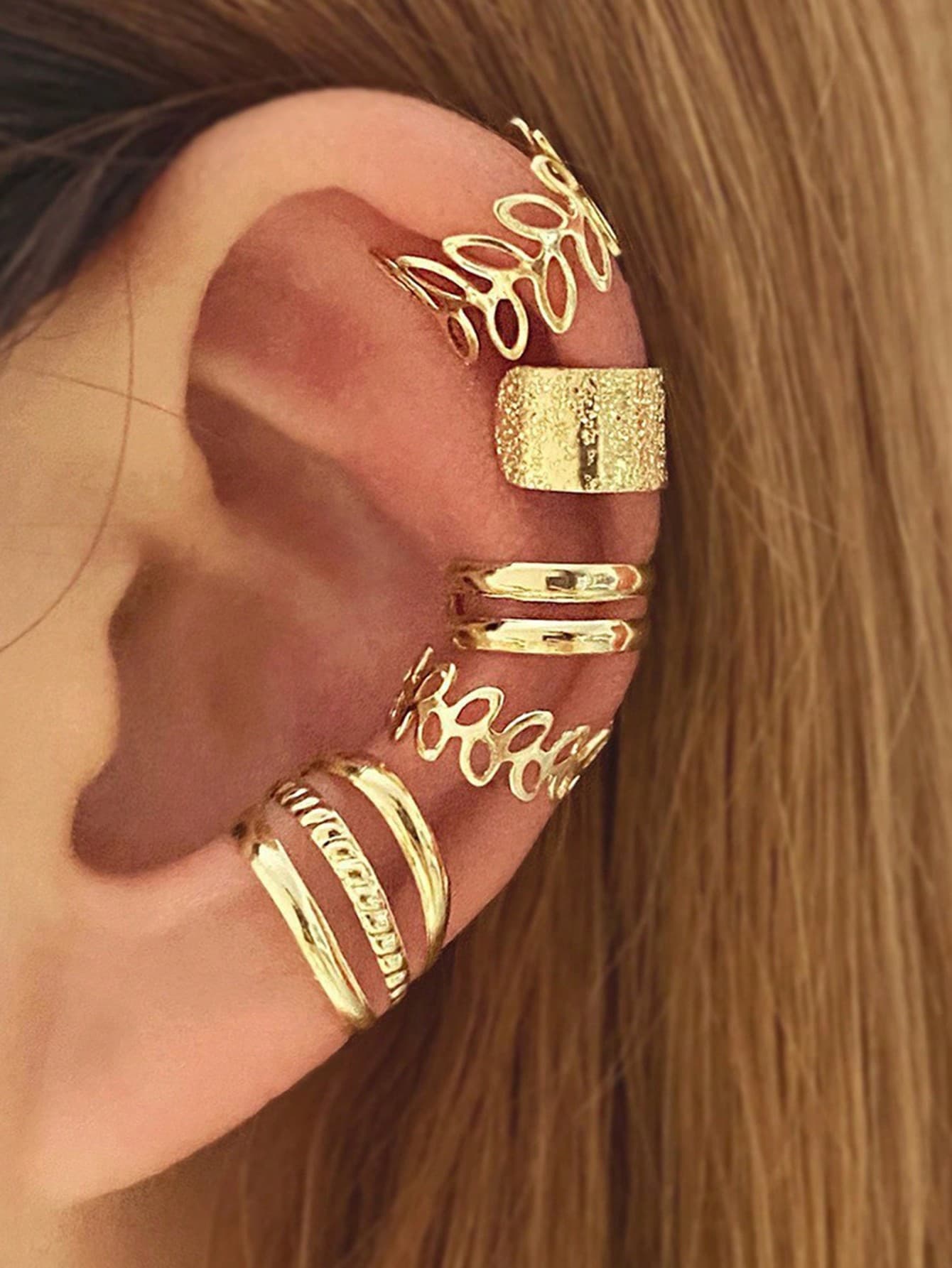 5pcs/Set Personalized Geometric Ear Cuffs No Piercing, C-Shaped Hollow Leaf Earrings, Elegant Sexy Earrings, Fashion Ear Clips Metal Leaf And Branch Mixed Design, Matte Finish, Multiple Ear Jewelry, Versatile Jewelry For Women, Suitable For Daily Wear