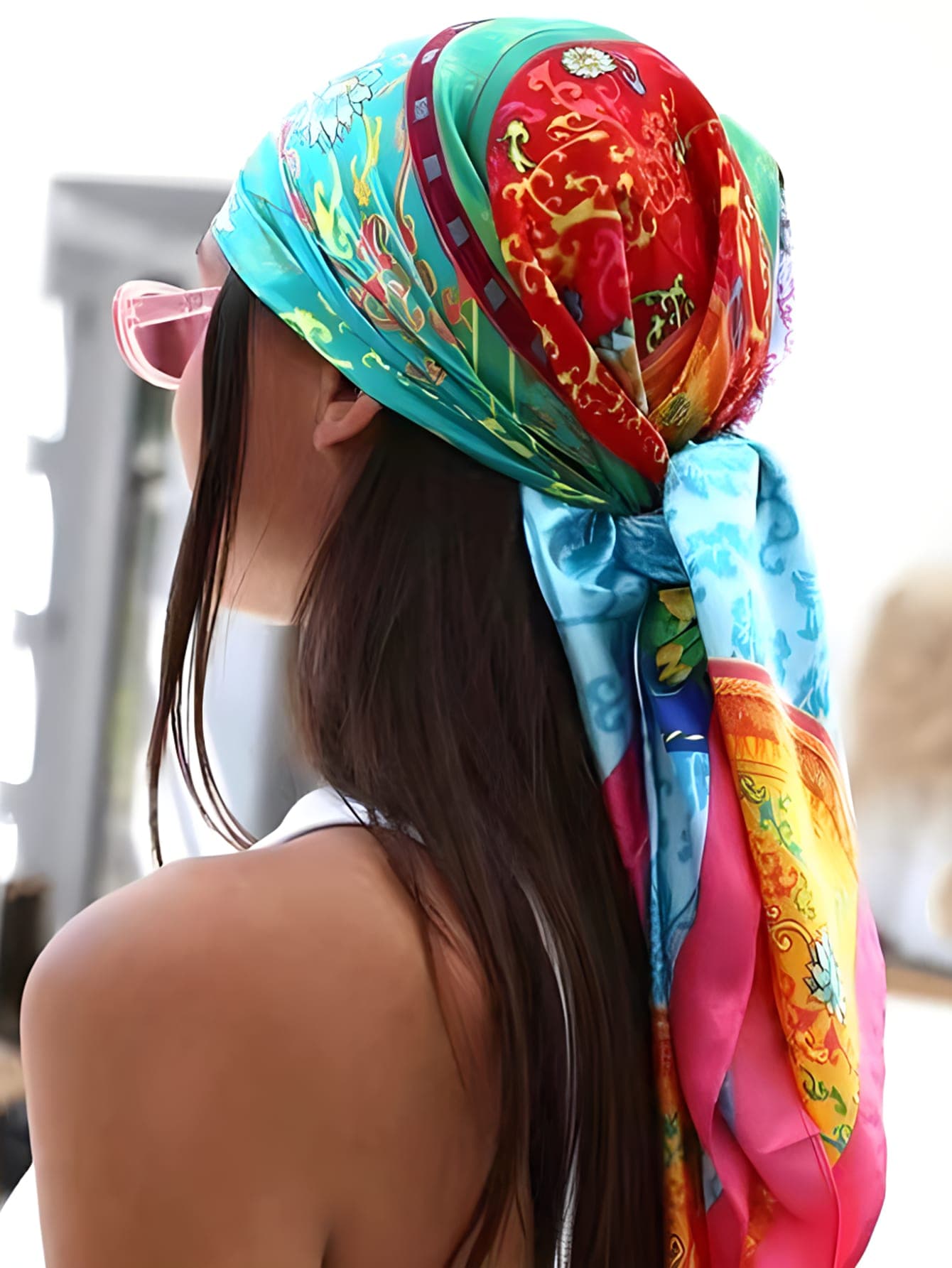1pc Women's Multicolor Retro Pattern Satin Square Silk Scarf, For Summer Traveling, Vacation, Streetwear, Bandana
