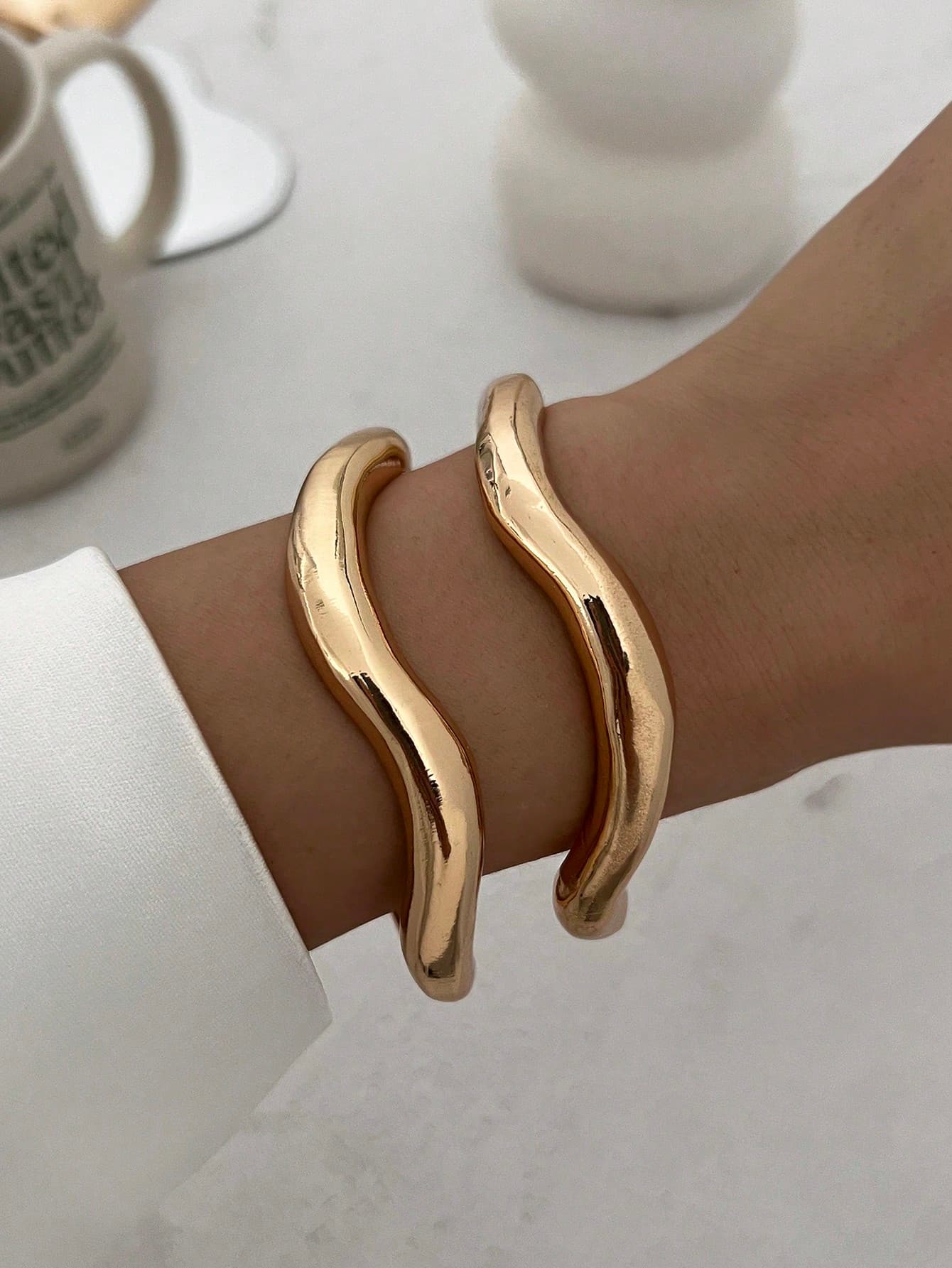 2pcs Simple & Fashionable Asymmetrical Cuff Bracelet, Versatile & Personalized Open Bangle, Gold & Silver Tone Bracelet Set, Suitable For Women Everyday Wear, Hangout, Fashion Photoshoot, Party Decoration, Vacation Accessory
