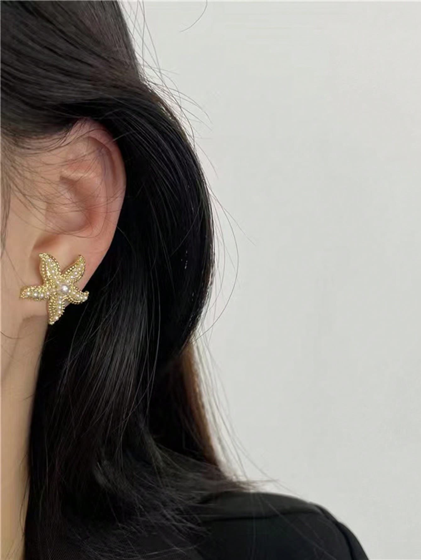 1pair Elegant Asymmetrical Pearl Starfish Stud Earrings, Fashionable Style