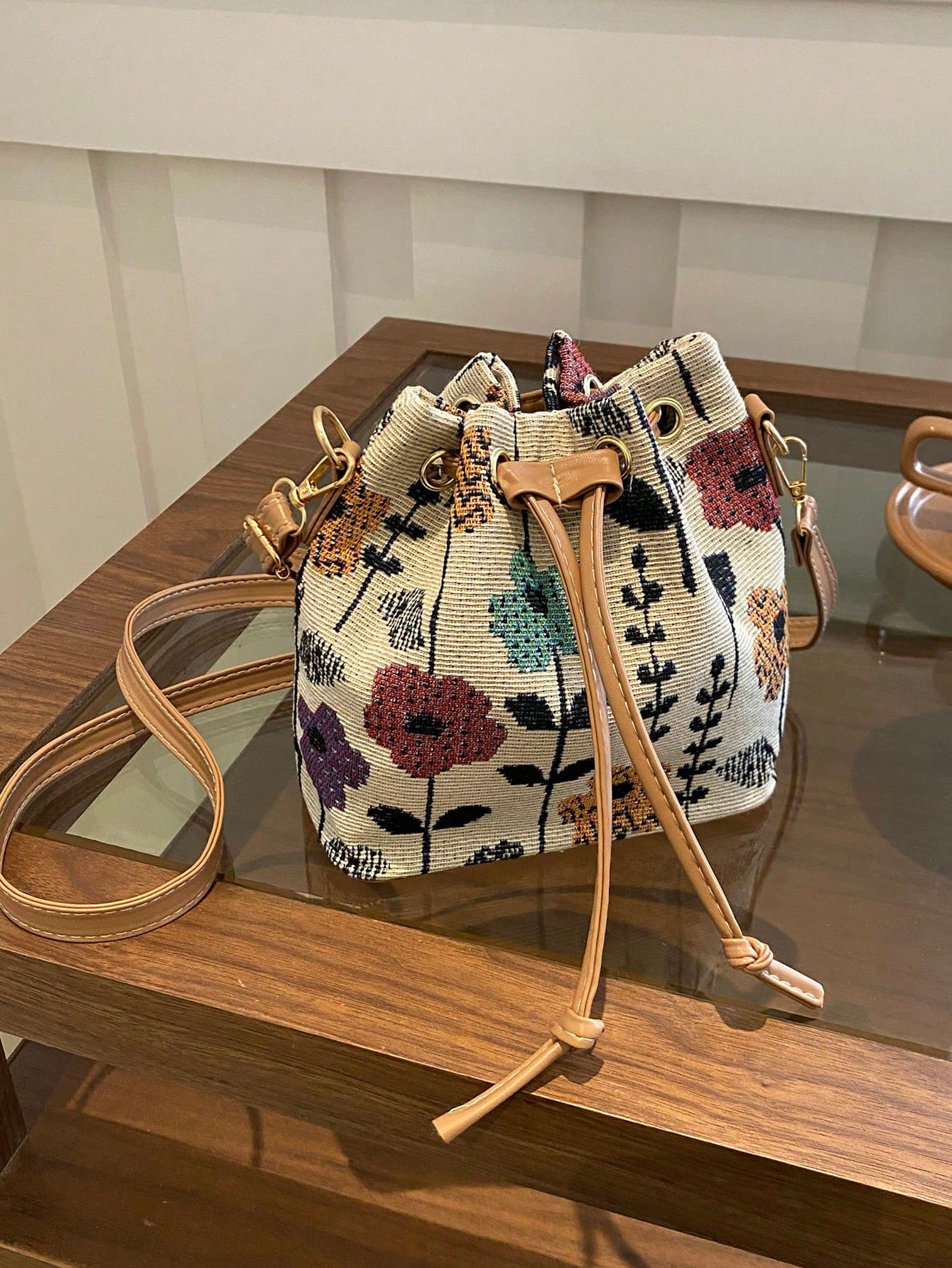 2026 New Mini Chinese Style Fabric Shoulder Bag, Calligraphy Shoulder Bag, Retro Printed Bucket Bag For Women, Casual Fashion Ladies Handbag, Spring Tote Bag ,Beach Bag