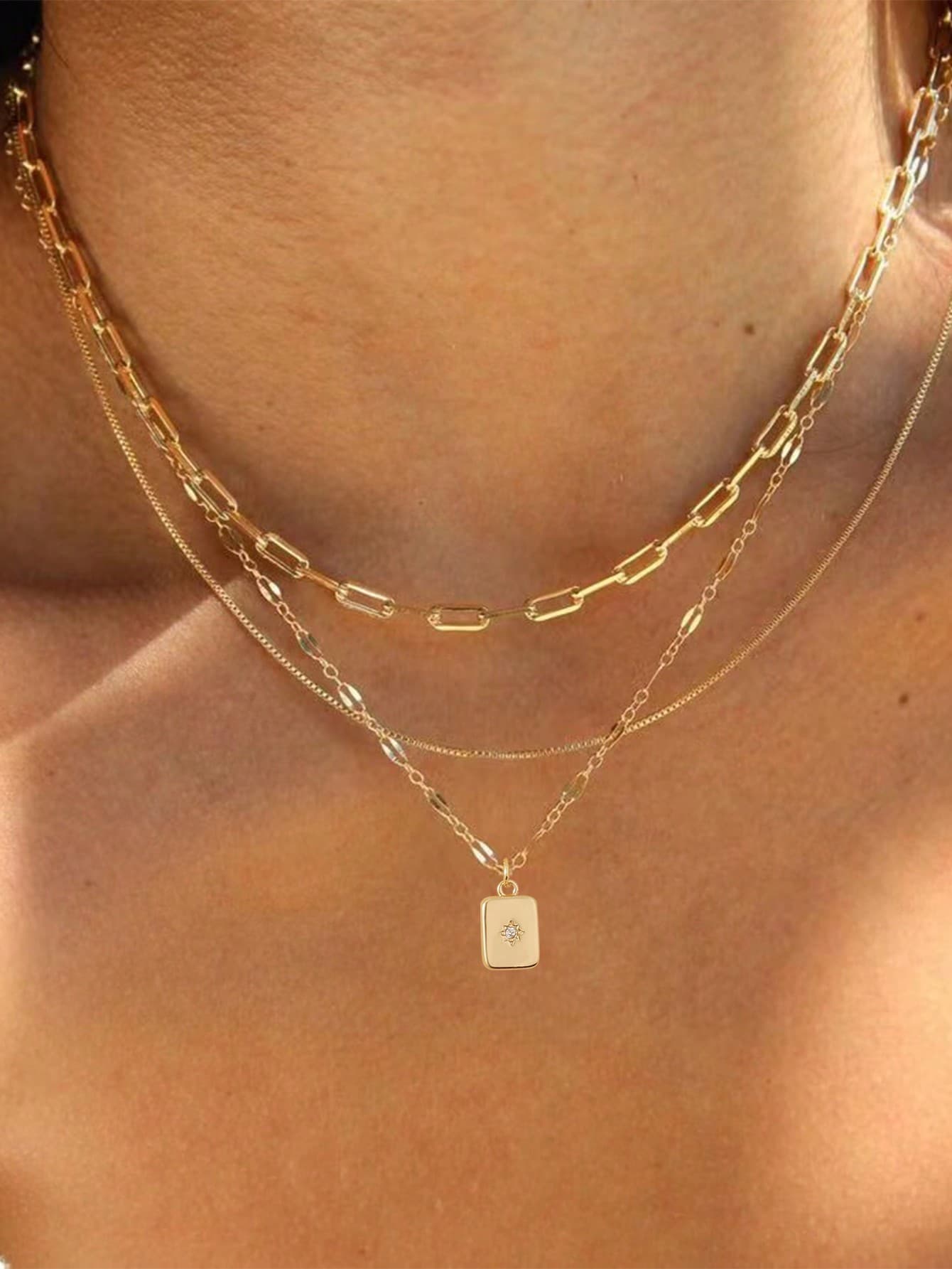 3pcs/Set Gold Tone Multi-Layer Geometric Paperclip & Cubic Zirconia Rectangle Pendant Necklace Jewelry Set (Chain, Clasp & Pendant Quantity Randomly Assorted)