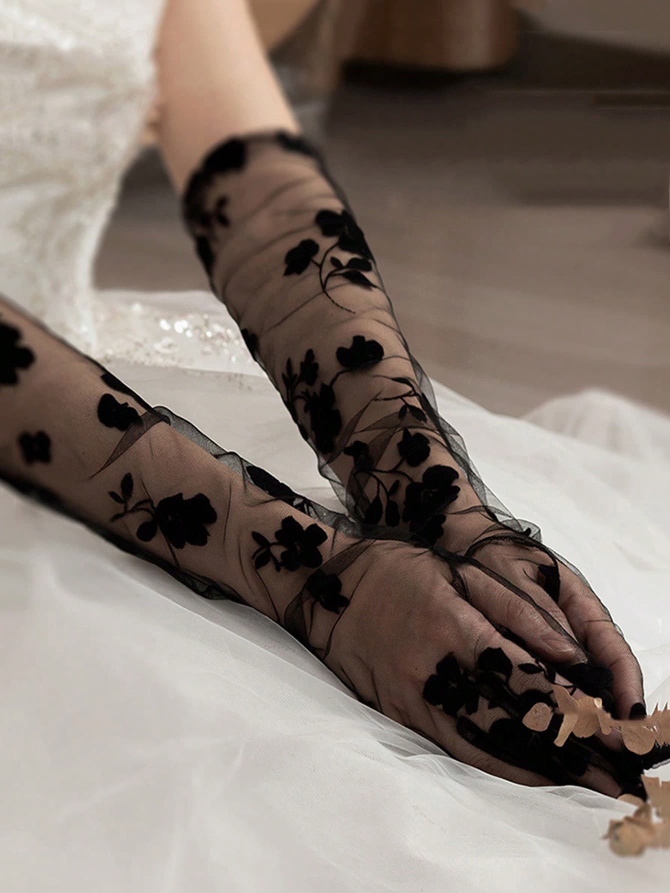 1 Pair Black Gothic-Style Velvet Printed Party/Wedding Bridal Long Gloves Autumn Accessories