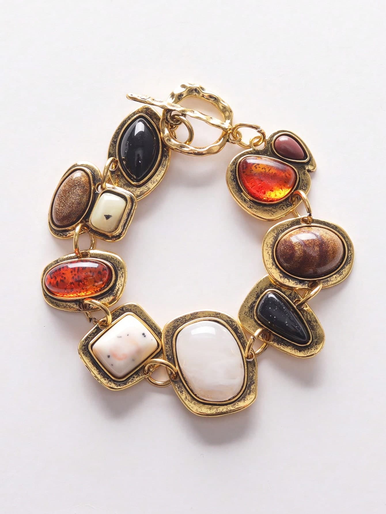 1pc New ZA Bohemian Vintage Bracelet, Women's Fashion Gold Metal Hollow Chain Pendant Resin Personalized Bracelet (Resin Color Random)