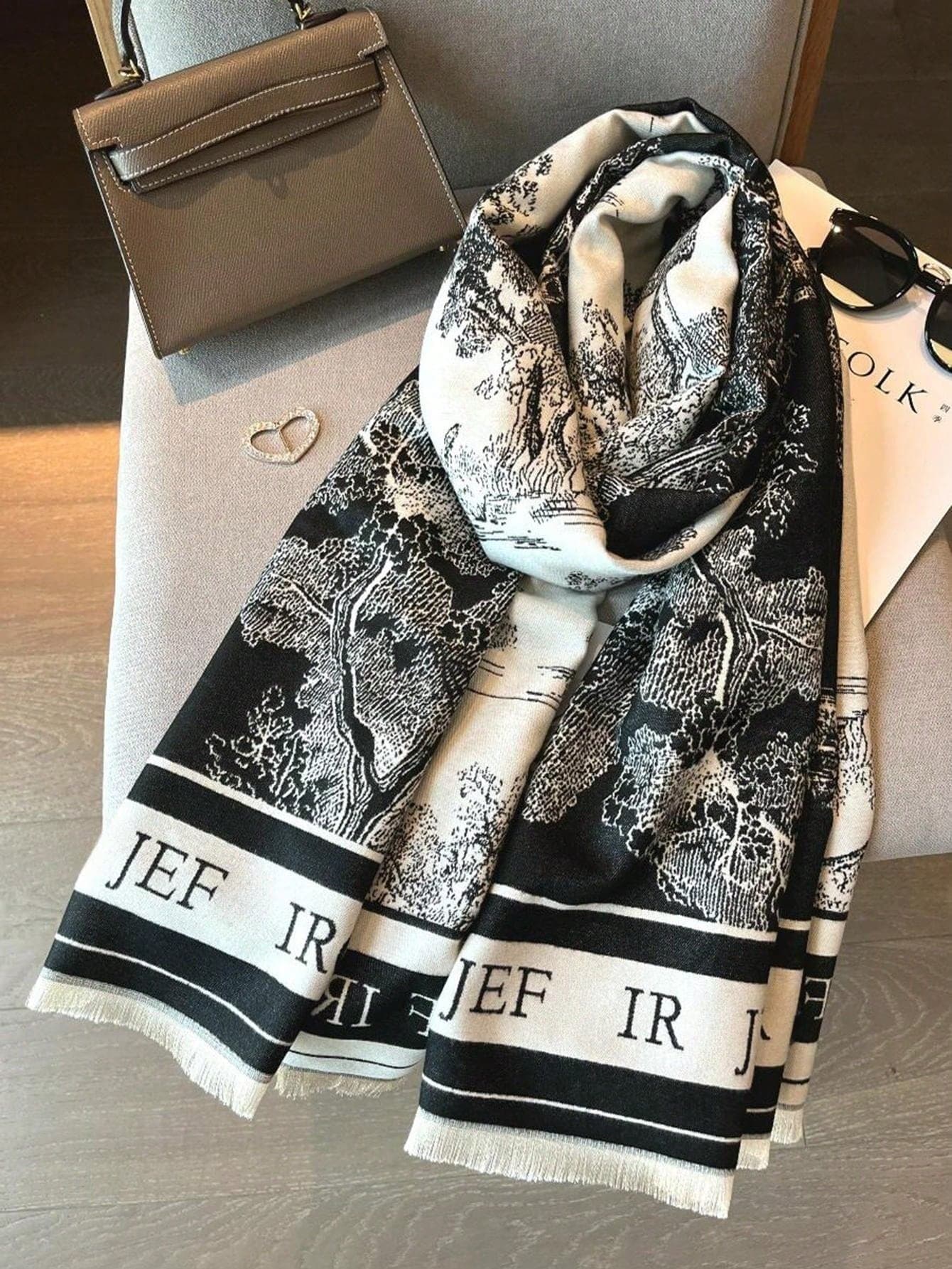 Double-Sided Black & White Scarf For Women, Warm Korean Style Versatile Shawl Wrap Thick Winter Neck Warmer Accessories Women Valentine's Day