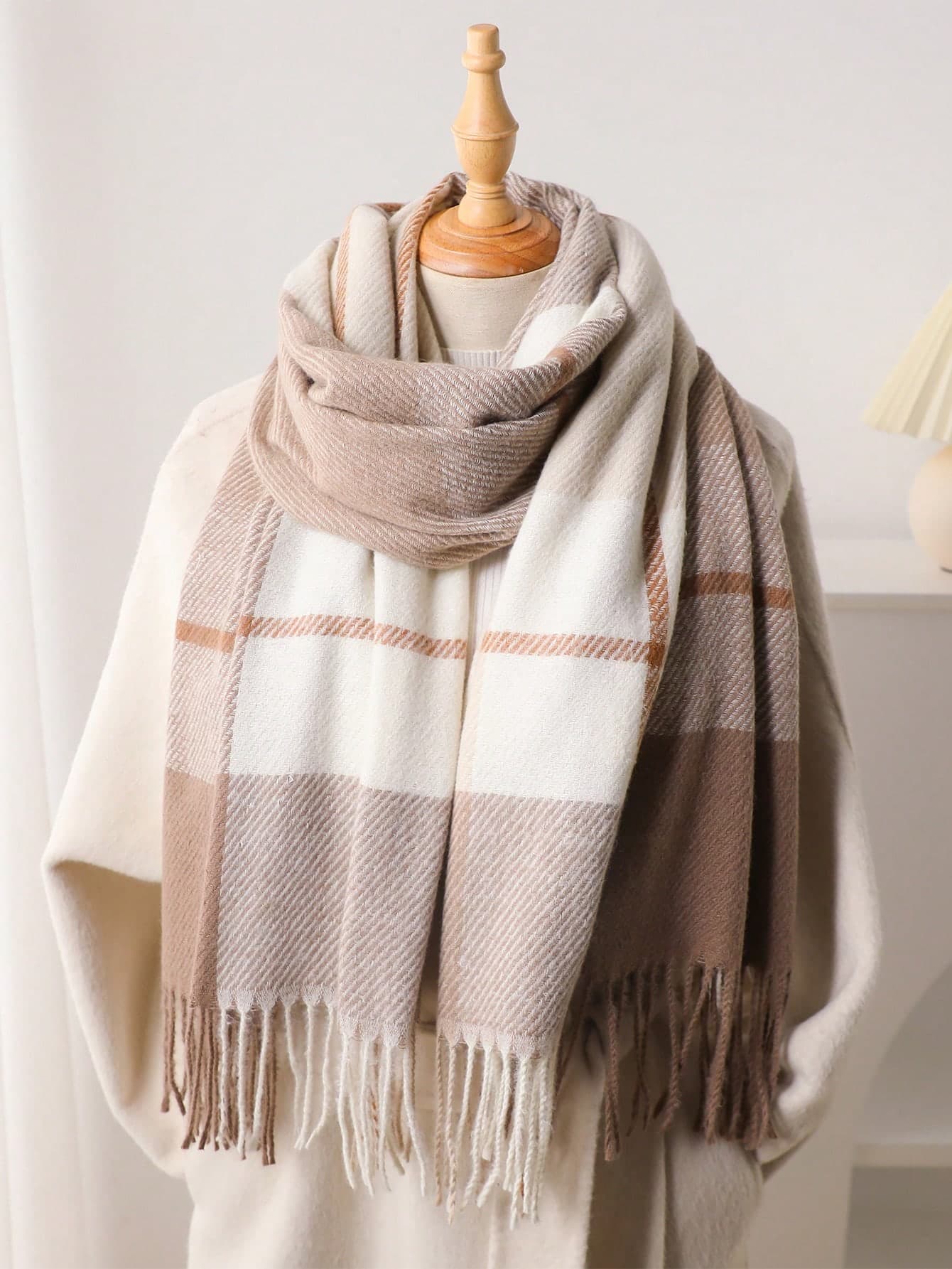 1pc Women's Autumn/Winter Scarf, Plaid Color-Blocking Faux Cashmere Scarf Tassel Loop Scarf, Warm Shawl Wrap For Commute, Daily
