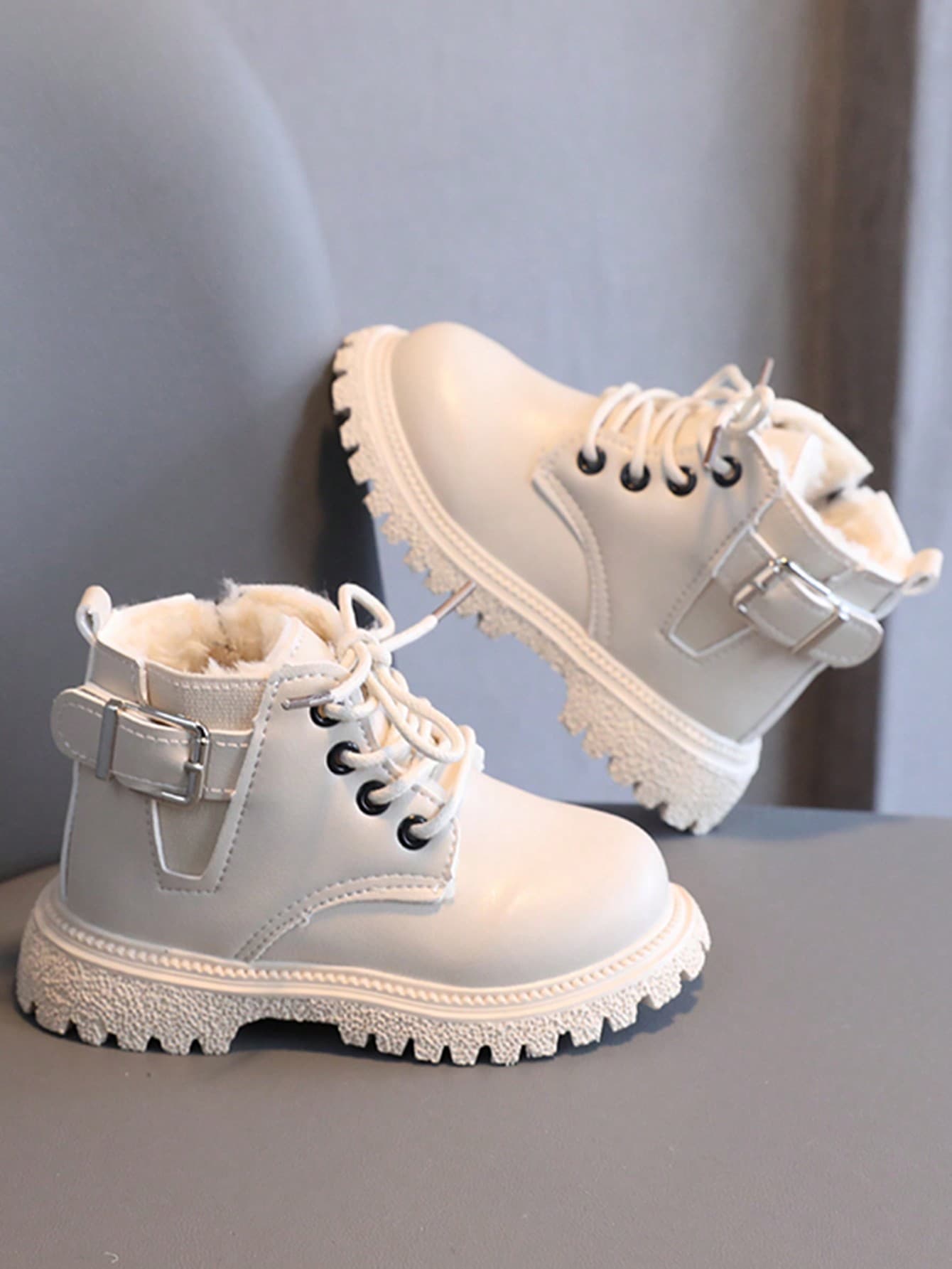 1 Pair Girls' Fashion Classic Boots, Boys' Indoor/Outdoor Casual Boots, Thermal Lined Warm Casual Ankle Boots