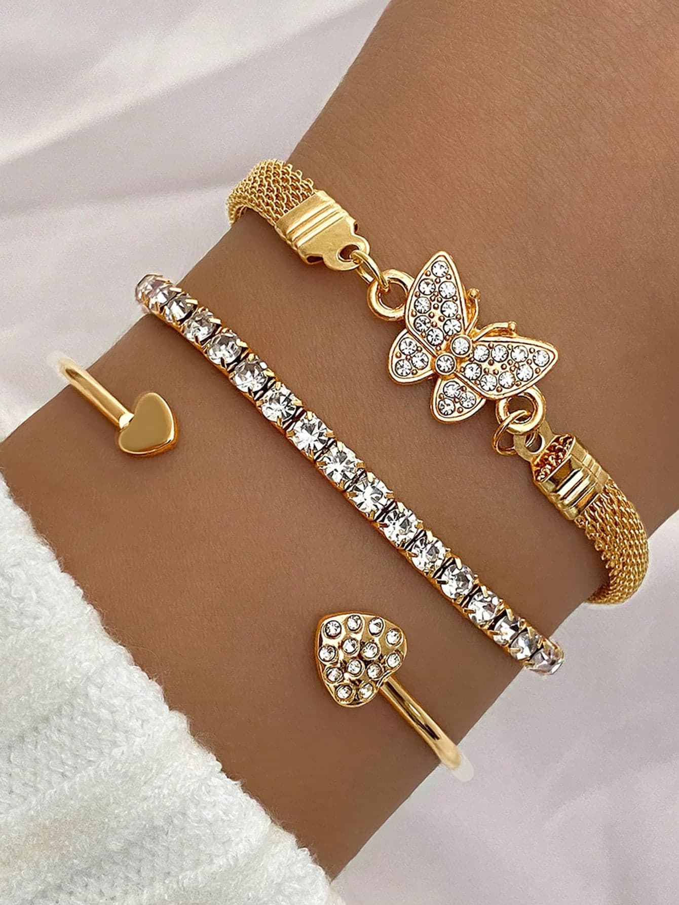 3pcs/Set Luxury Fashion Minimalist Personalized Rhinestone Butterfly & Heart Layered Bangle Bracelet, High-End Accessory Set For Women Valentines