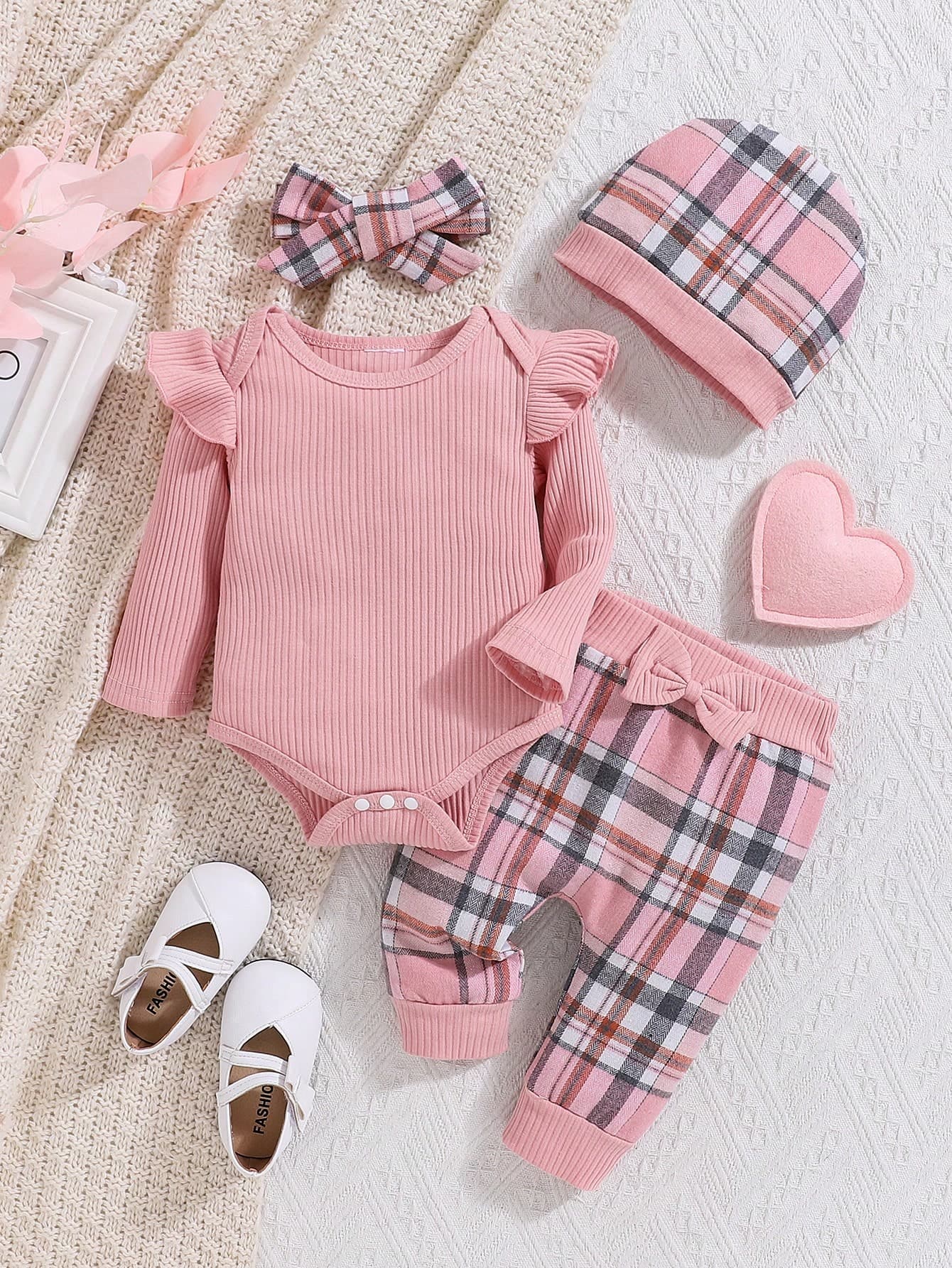 2pcs Baby Girl Autumn/Winter Pink Bodysuit, Plaid Pants And Hat Set