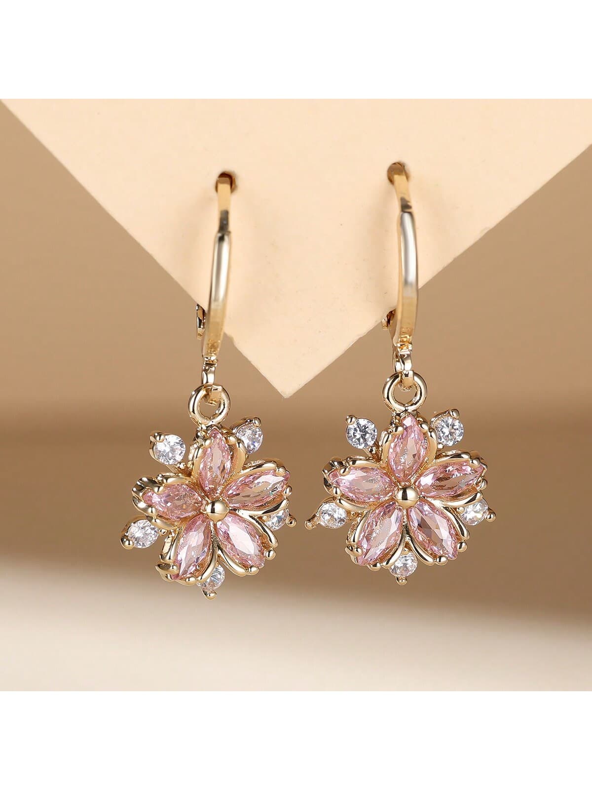 1 Pair Delicate Floral Korean Style Fashion Earrings, Gentle And Suitable For Daily Wear Ear Studs