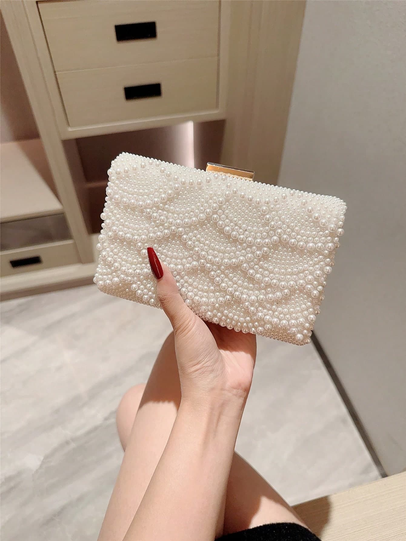 Faux Pearl Decor Box Shaped Chain Crossbody Bag,Party Bags,Perfect For Party, Wedding, Prom, Dinner/Banquet, Perfectly Matching With Prom Dresses For Women, Prom Accessories,Sequin Dress Women,Sparkly Dress,Elegant Dresses For Women, Elegant Prom Bag, Elegant Pearl Bag, Perfectly Matching With Bridal Party, Pearl Bag, White Bag