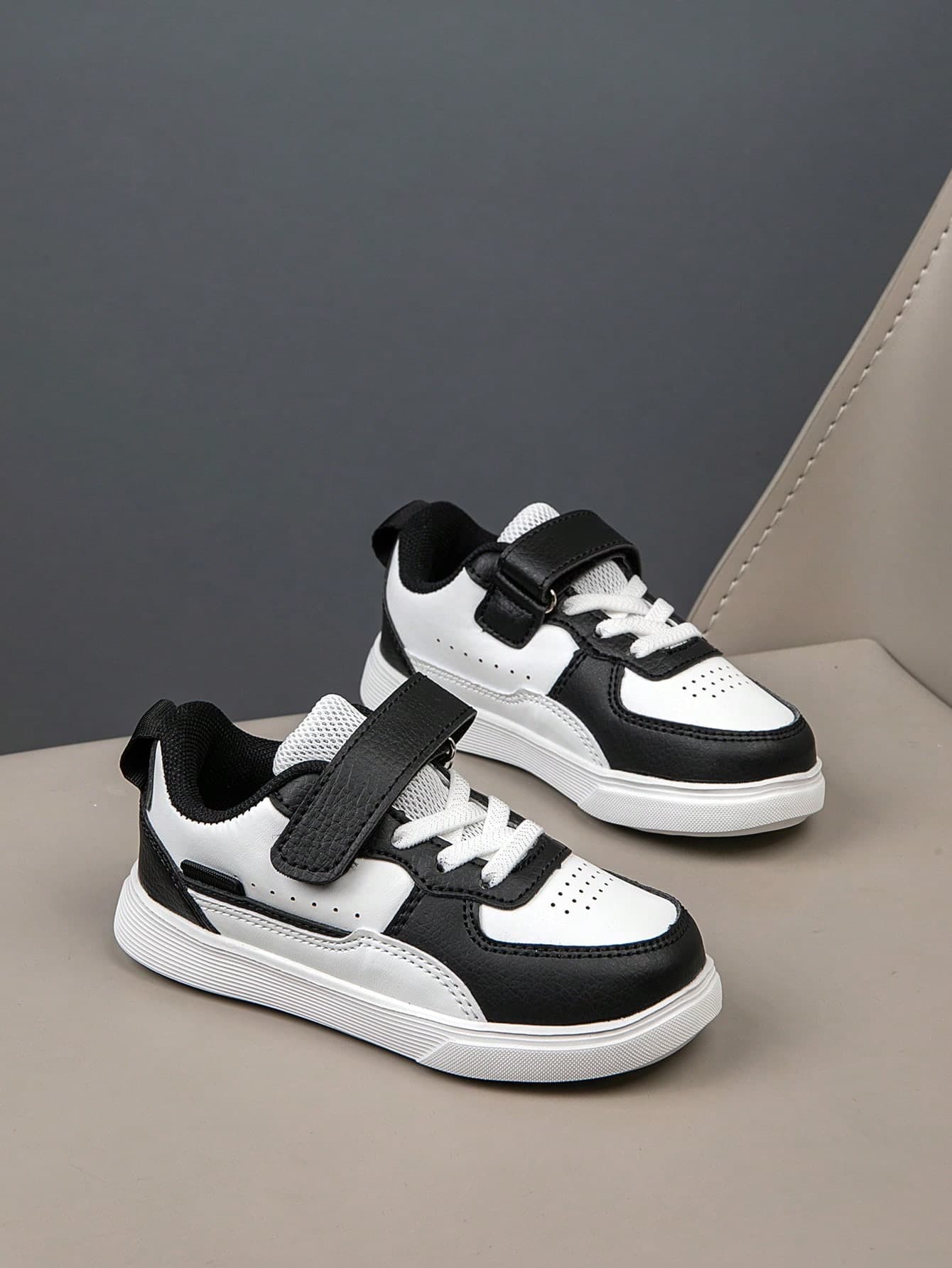 1 Pair Kids' Sneakers, Skateboard Shoes, Casual Low-Top Lightweight Breathable Outdoor Shoes, Suitable For Spring & Autumn
