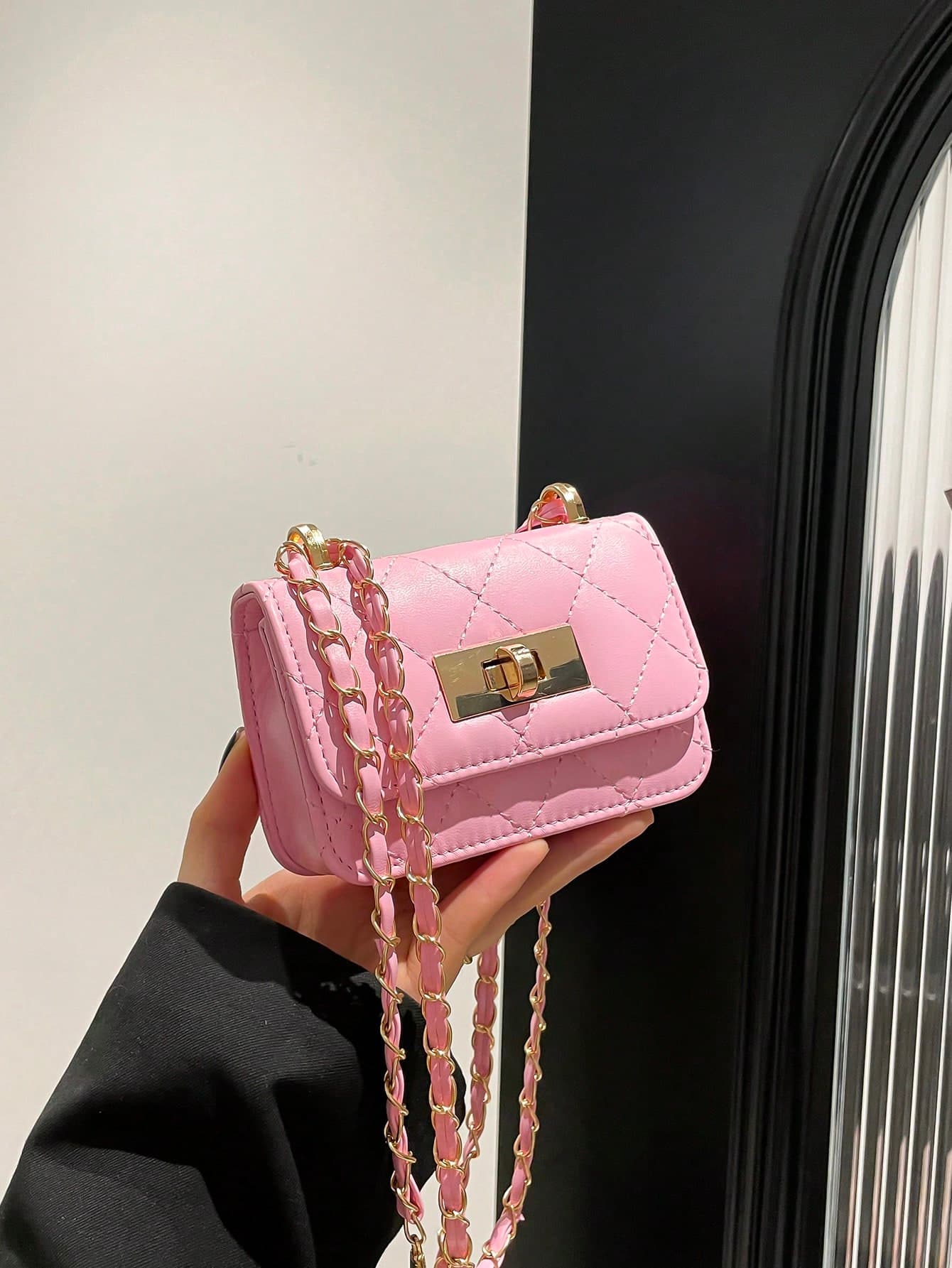 Mini Square Bag New Women Handbag, Rhombus Quilted High-Quality Shoulder Bag, Woven Chain Cover Flap Small Crossbody Lipstick Bag, Cute Accessories Bag , Pink , Kawaii