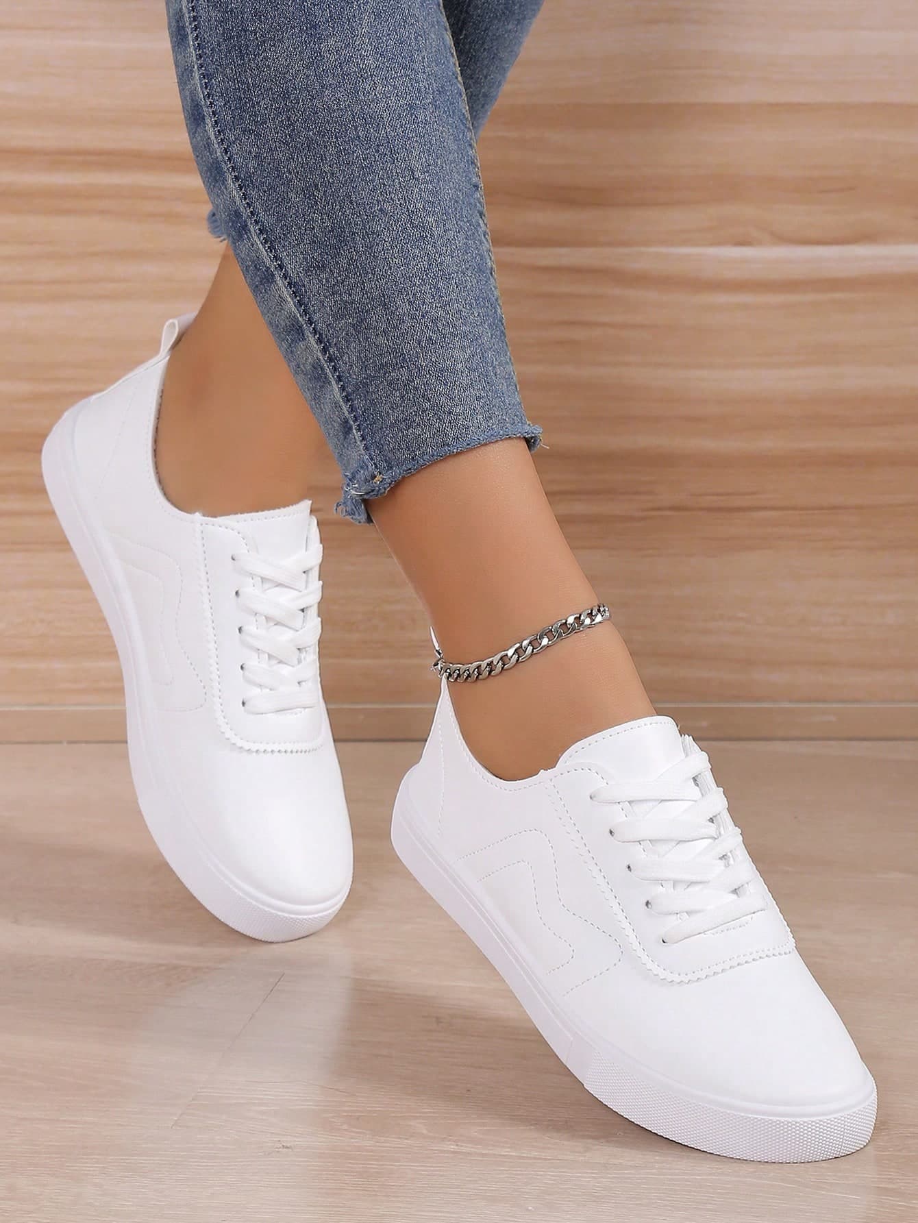Women's White Sneakers, Platform Casual Sport Shoes, Net Celebrity Style, Non-Slip Elevated Leather Upper Student Shoes