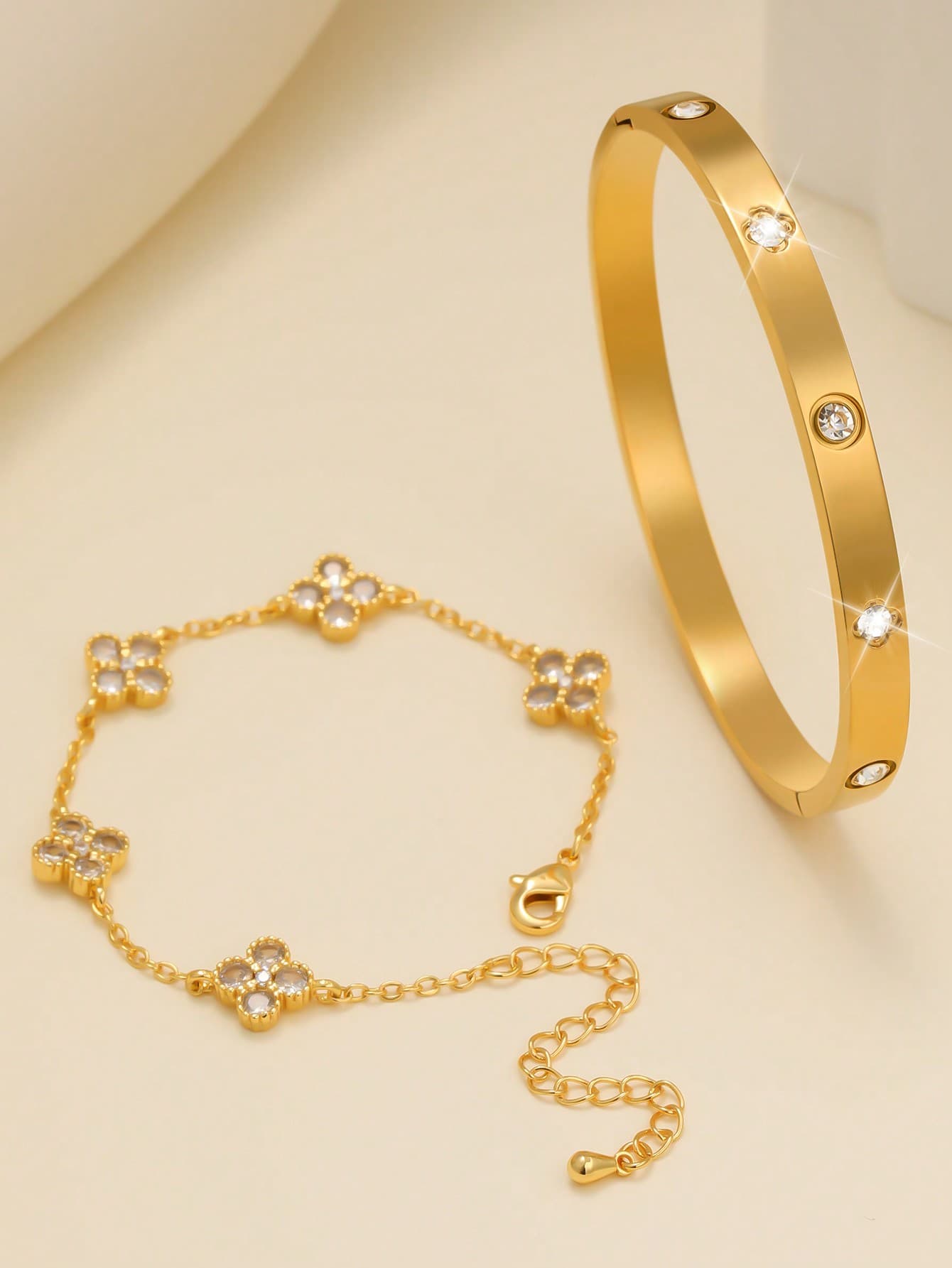 Fashionable Luxury Elegant Four-Leaf Clover Zirconia Stainless Steel Bracelet And Bangle Set For Women, Suitable For Multi-Occasion Matching And Gift For Friends