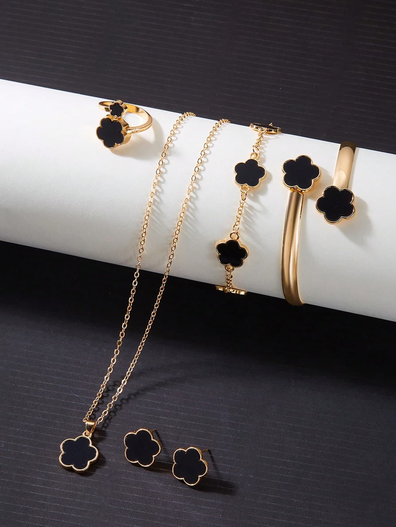 6pcs Five-Petal Flower Fashion Lucky Earrings Necklace Bracelet Bangle Ring Jewelry Set Suitable For Women's Daily Wear