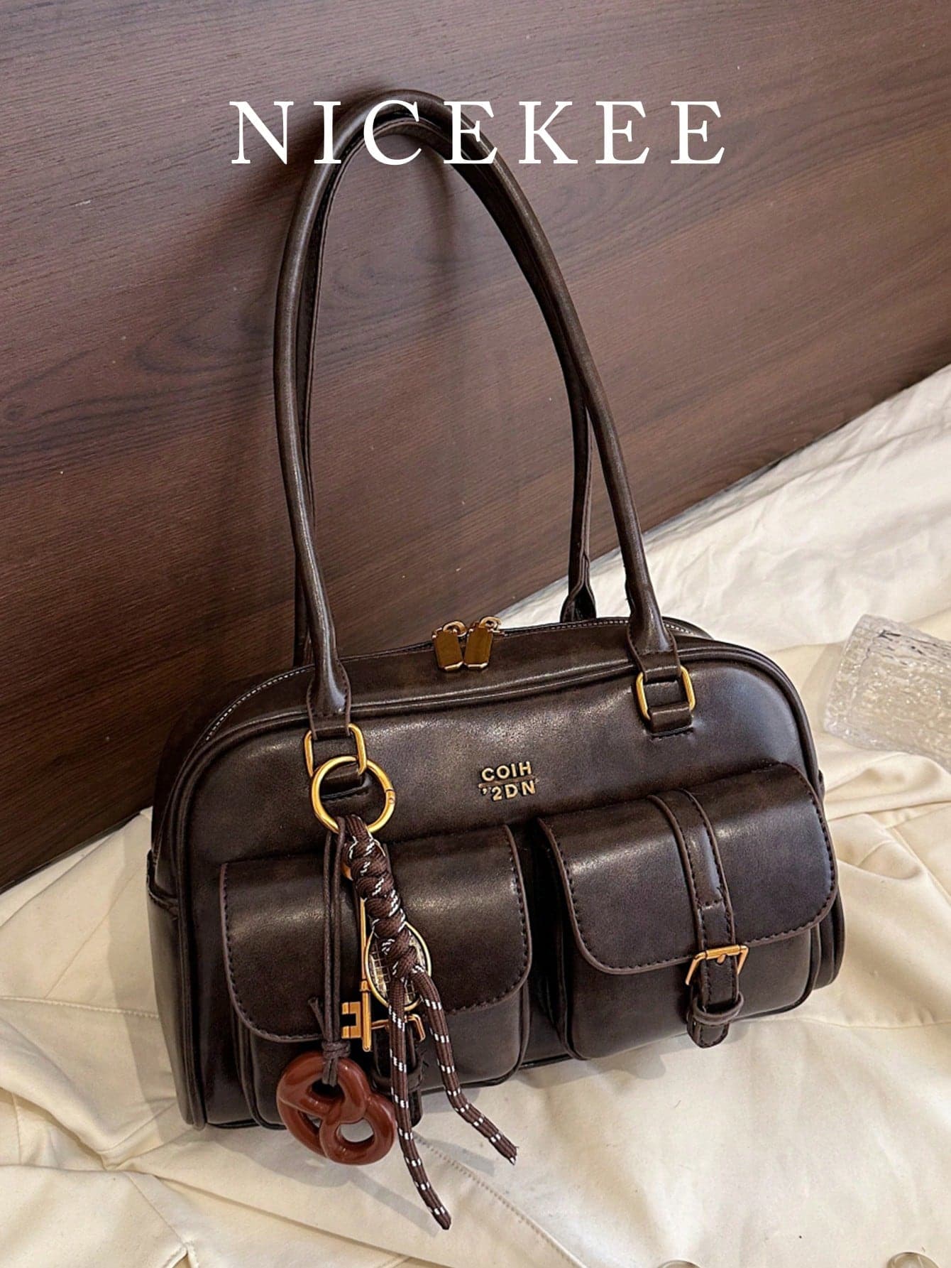 New Bread Knot Pendant Multi-Pocket Pillow Bag, Fashionable Colorful Underarm Bag