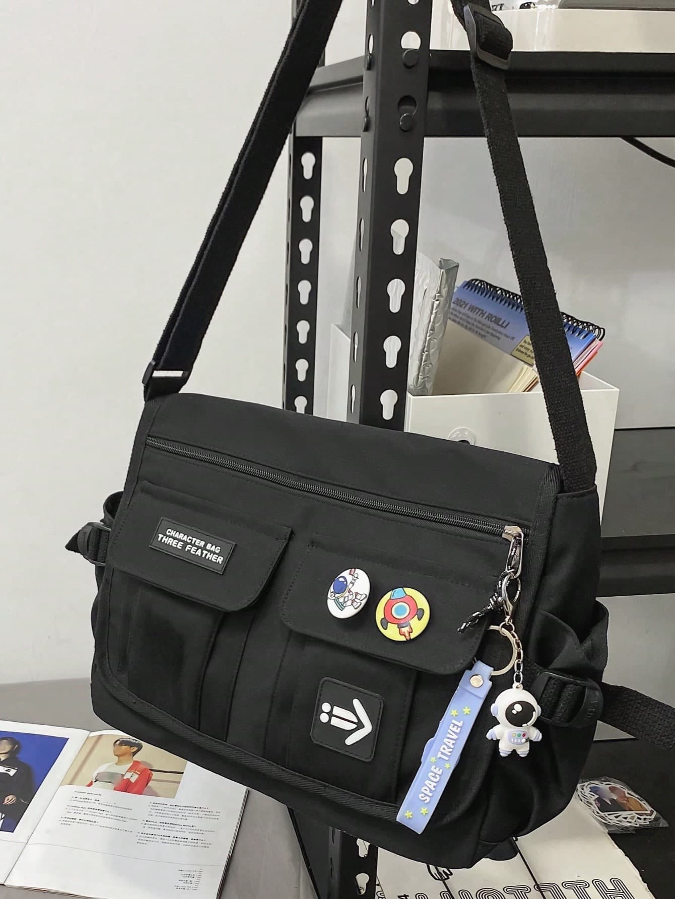 High School Students University Freshman Multifunctional Sling Bag Shoulder Bag Casual Bag Minimalist Hobo Bag, Schoolbag For Travel, College, School, Outdoors, Sports Crossbody Bag Side Bag School Supplies Multiple Pockets Messenger Bag Sling Bag Cross Body Bag Side Bag Fall Bag Cylinder Bag Old Money Christmas Gifts Scream Bag Winter Holiday Thanksgiving Bag , Valentines Gifts, Bags For Traveling, Easter, Tote Bags For University
