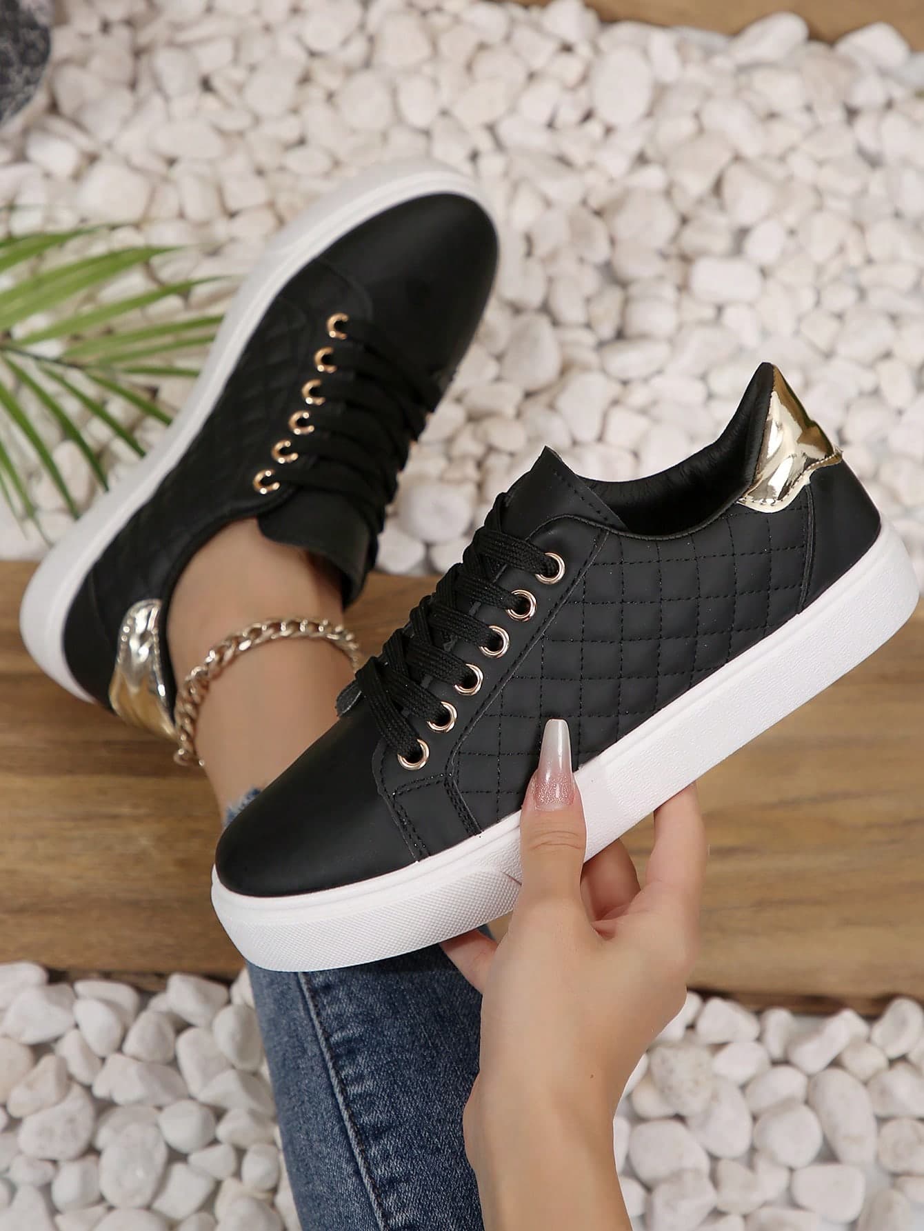 Women's New Spring/Autumn Black Flat Non-Slip Round Toe Lace-Up PU Faux Leather Upper Lightweight Versatile Casual Sports Shoes, Multiple Colors Available