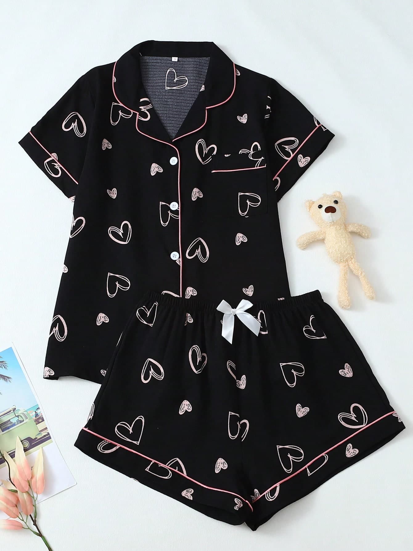 Women's Pajama Set With Heart Print, Short Sleeve Shirt And Shorts