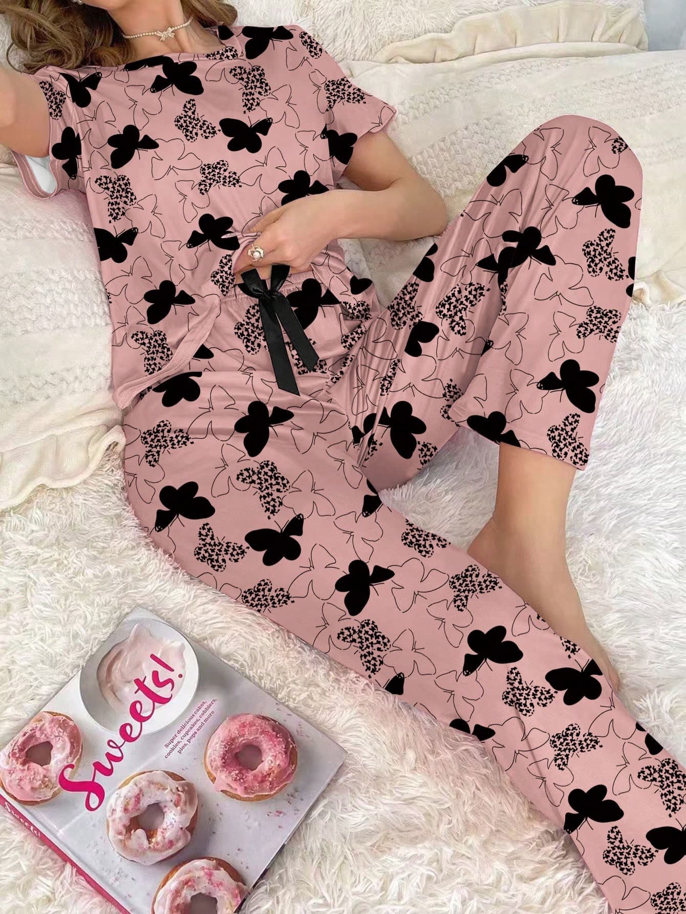 SHEIN Butterfly Print Women's Crew Neck Short Sleeve T-Shirt & Long Pants Pajama Set