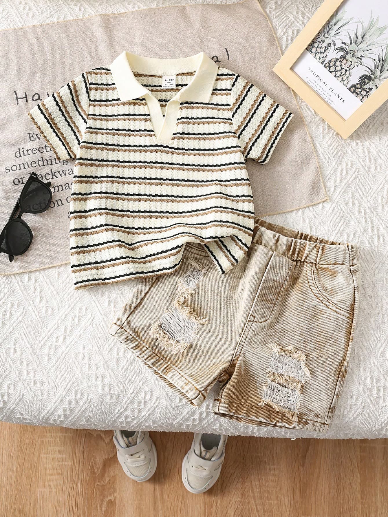SHEIN 2pcs/Set Baby Boys/Girls Casual Interesting Textured Striped Polo Shirt And Elastic Waist Denim Shorts Summer Outfit For Home, Outdoor, Travel