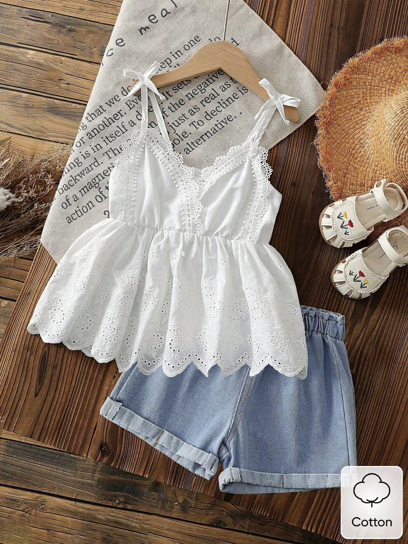 SHEIN Elladie kids Young Girl Summer White Camisole & Solid Color Denim Shorts Set,Simple Style Matching Outfit For Family Vacation,Holiday Outdoor School & Gathering