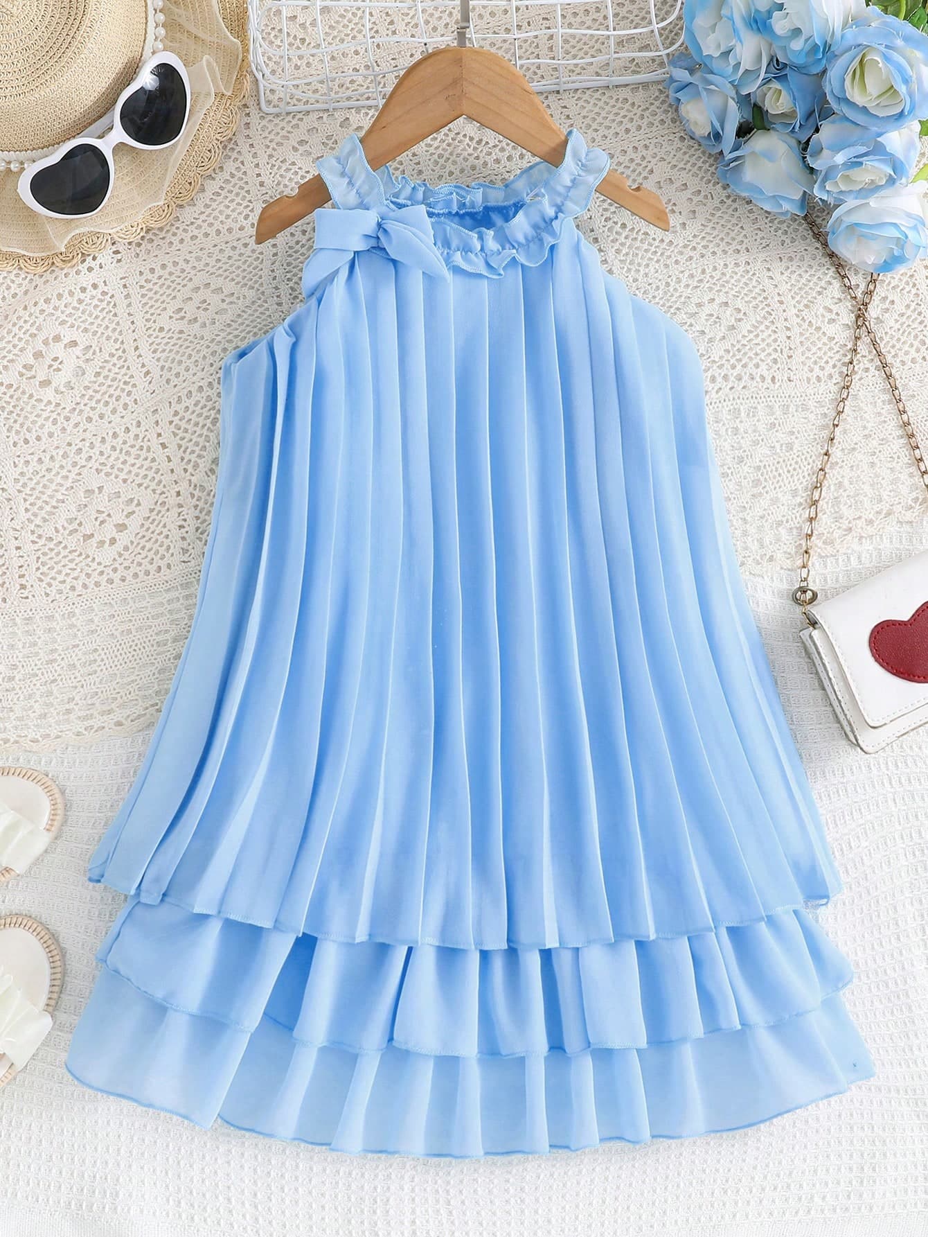 SHEIN Elladie kids Young Girl Solid Color Pleated Halterneck Dress Summer Holiday