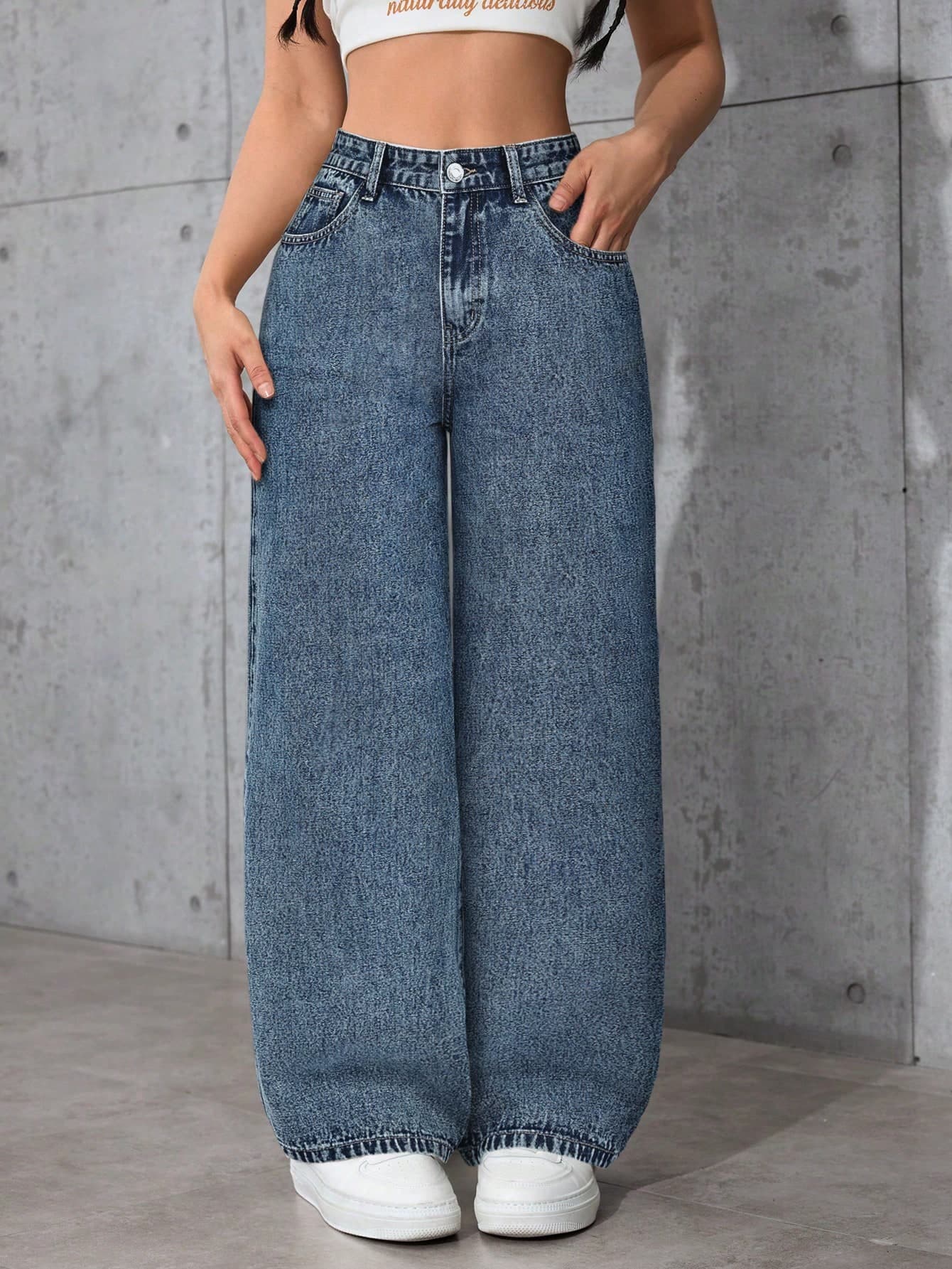 SHEIN PETITE Women's Loose-Fit Pocket Decoration Wide-Leg Casual Versatile Jeans ,Petite Women