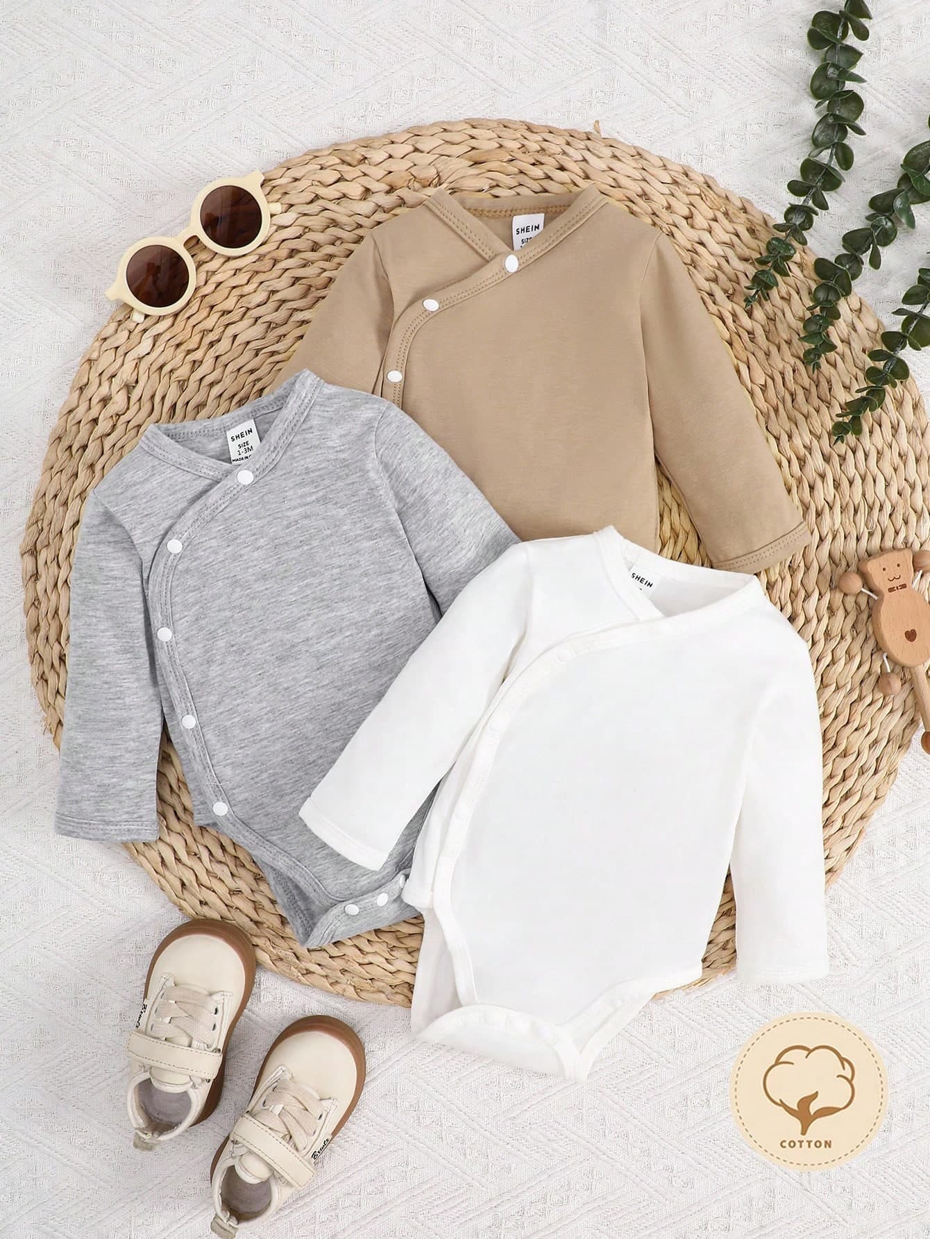SHEIN 3pcs/Set Newborn Baby Unisex Cross V-Neck Long Sleeve Bodysuit Solid Color Stretchy Outfit Set Beige Autumn Basics Family Matching Fall Winter