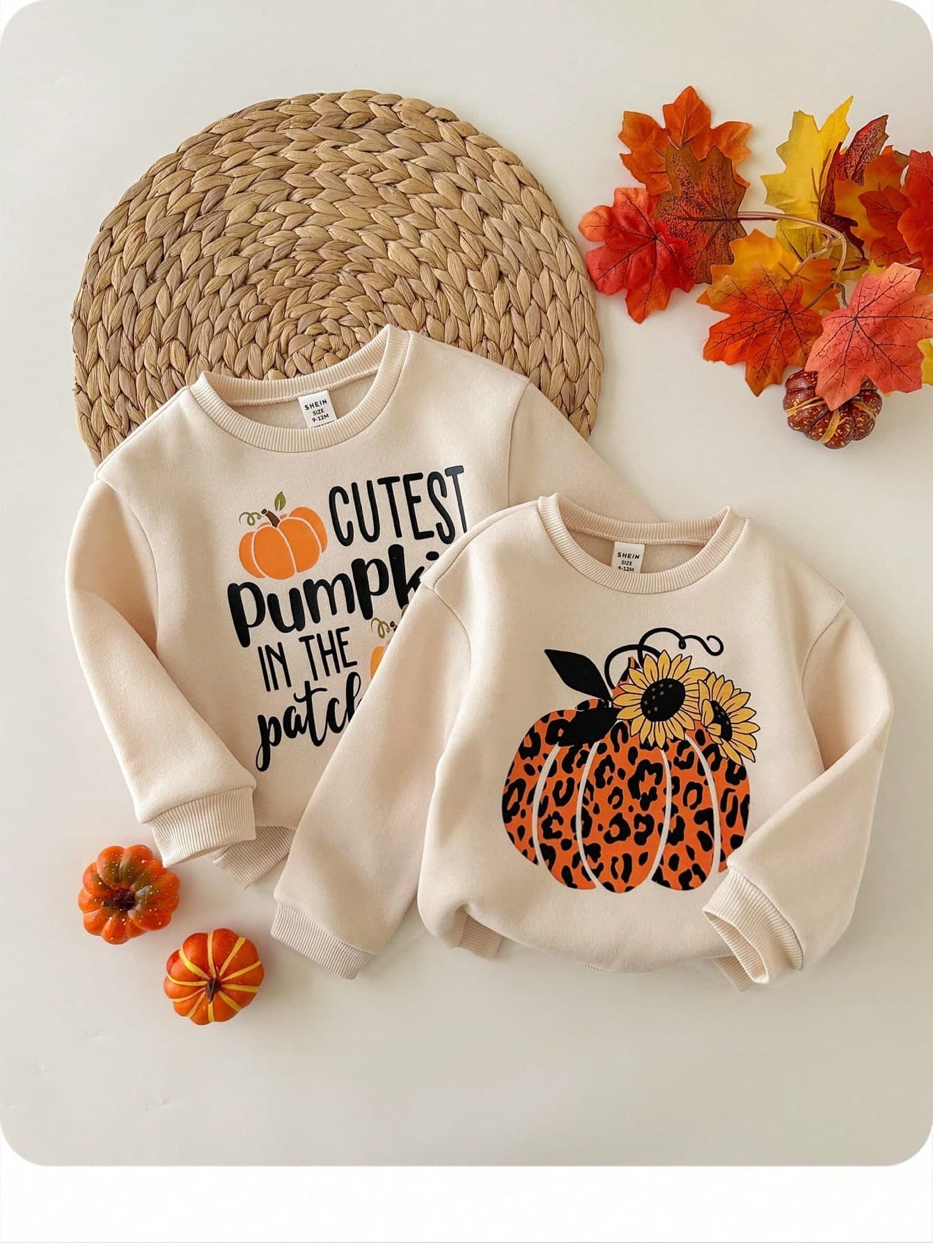 SHEIN 2pcs Set Cute Graphic Letter & Pattern Long Sleeve Pullover Sweatshirts,Beige,Autumn,Cute Modest,Matching Family Halloween Pumpkin Baby Girl Clothes