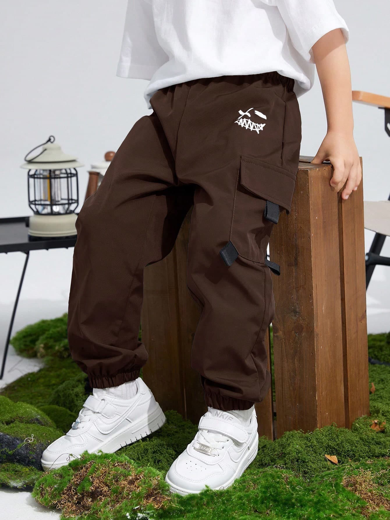 SHEIN Young Boy Casual Versatile Graphic Print Cargo Pants