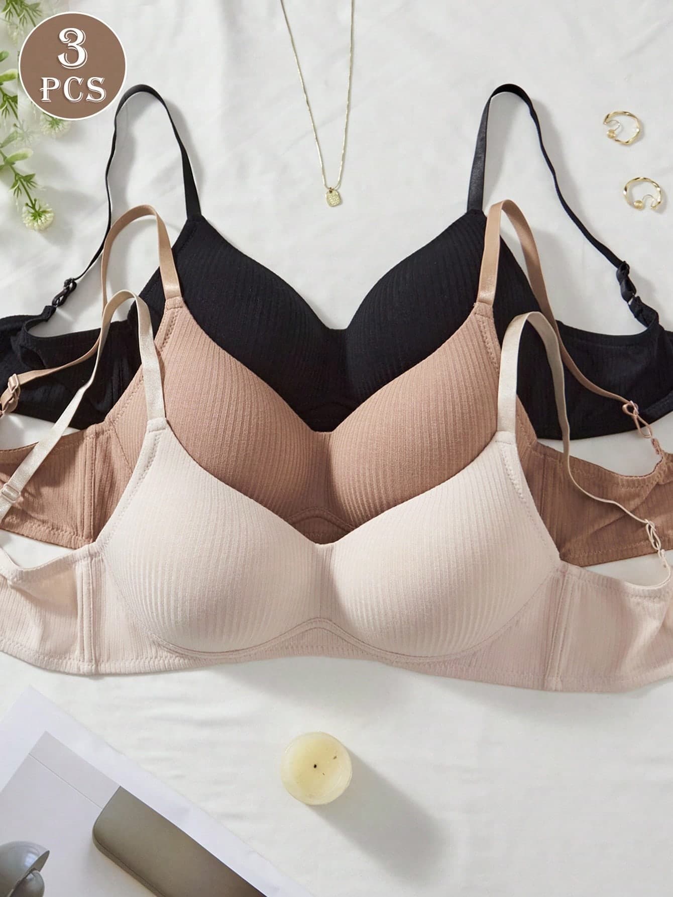 DesireSculpt 3cps Women's Comfortable Casual Ribbed Fabric Solid Underwear Without Underwire Soft Cup Anti-Sagging Bra