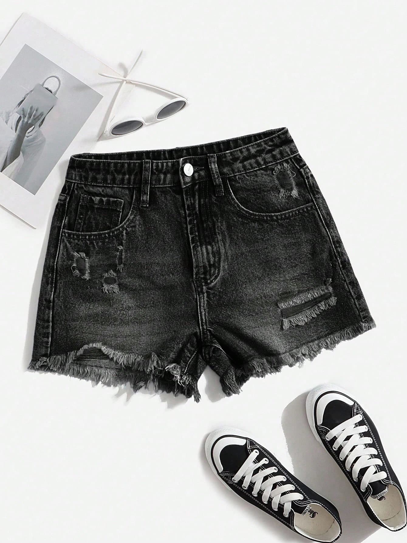 SHEIN EZwear Women Summer Denim Shorts With Fur Trim